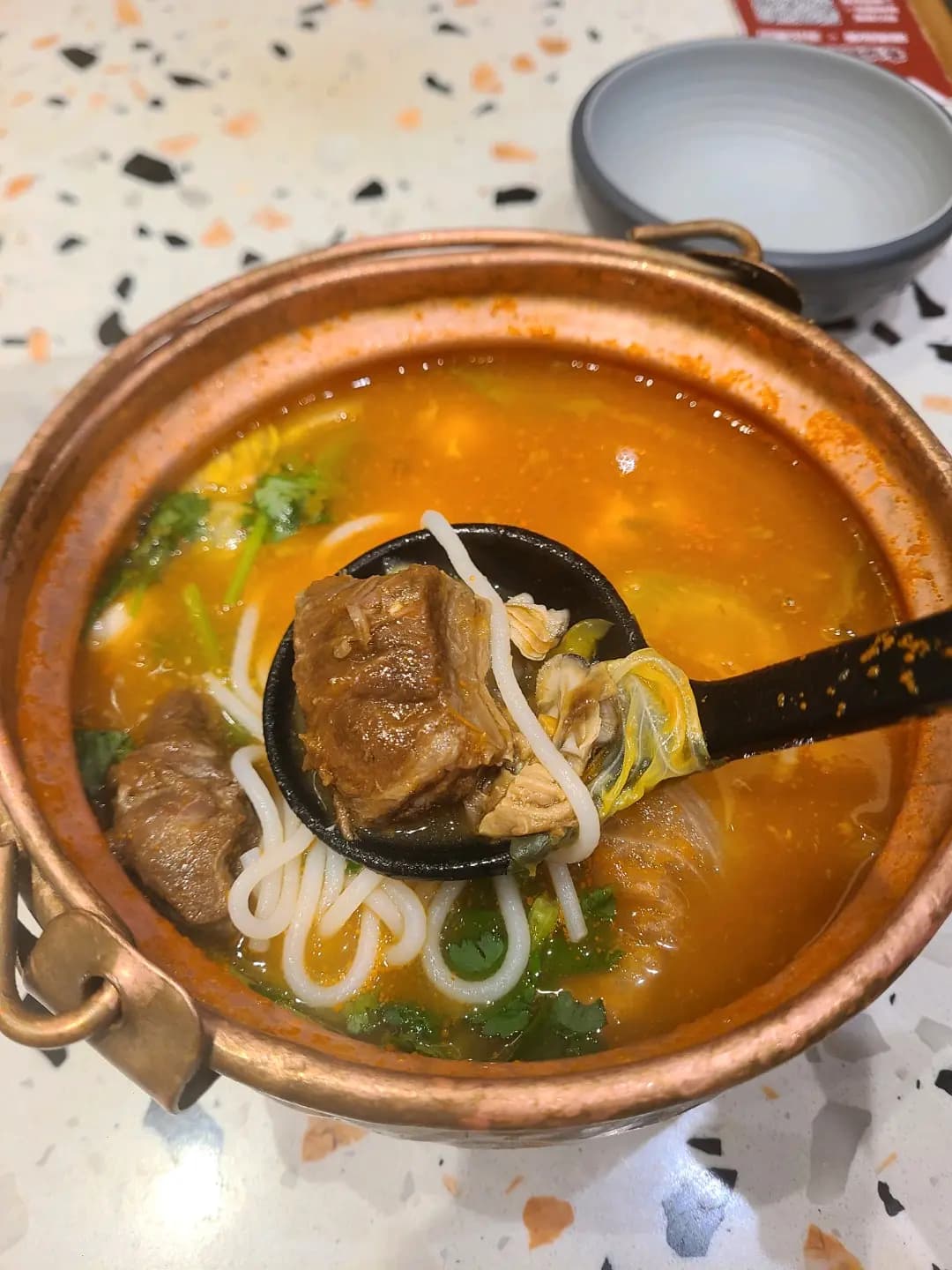 春城銅鍋米線 (砵蘭街) photo 8