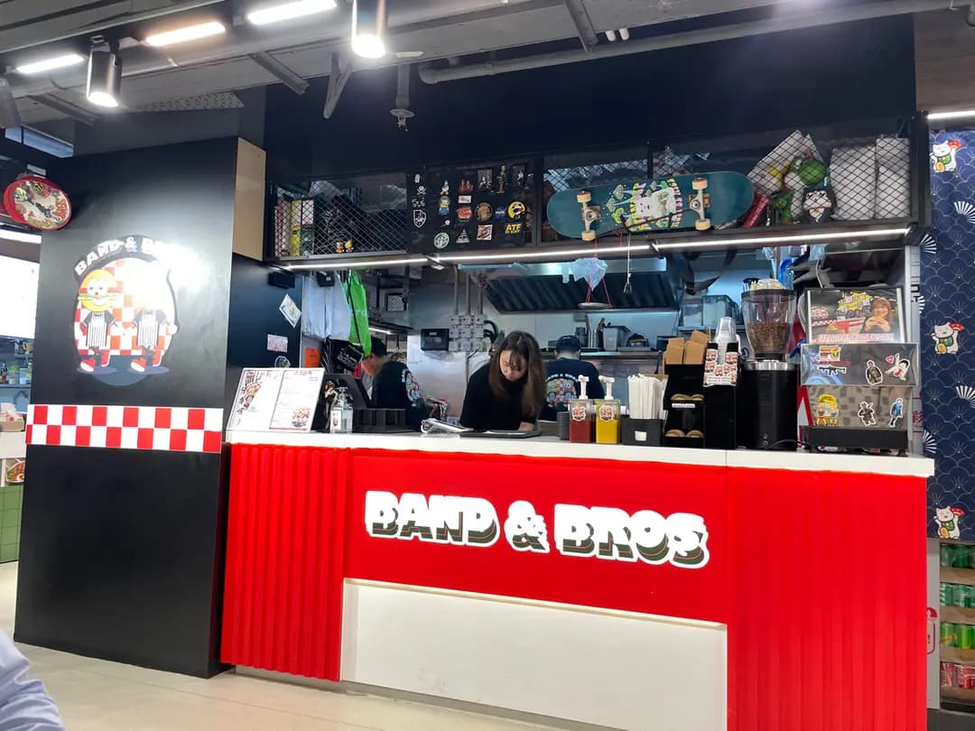 BAND & BROS photo 4