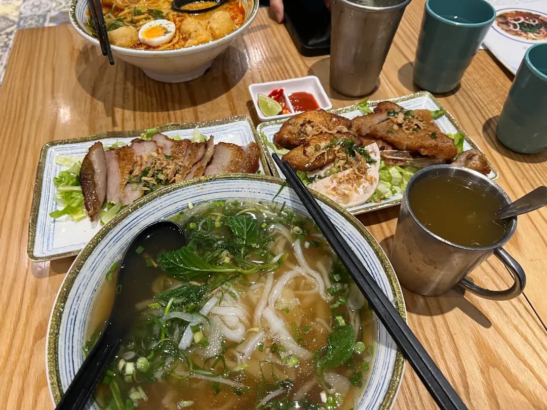 越旺越式牛肉粉・海南雞專門店 photo 4