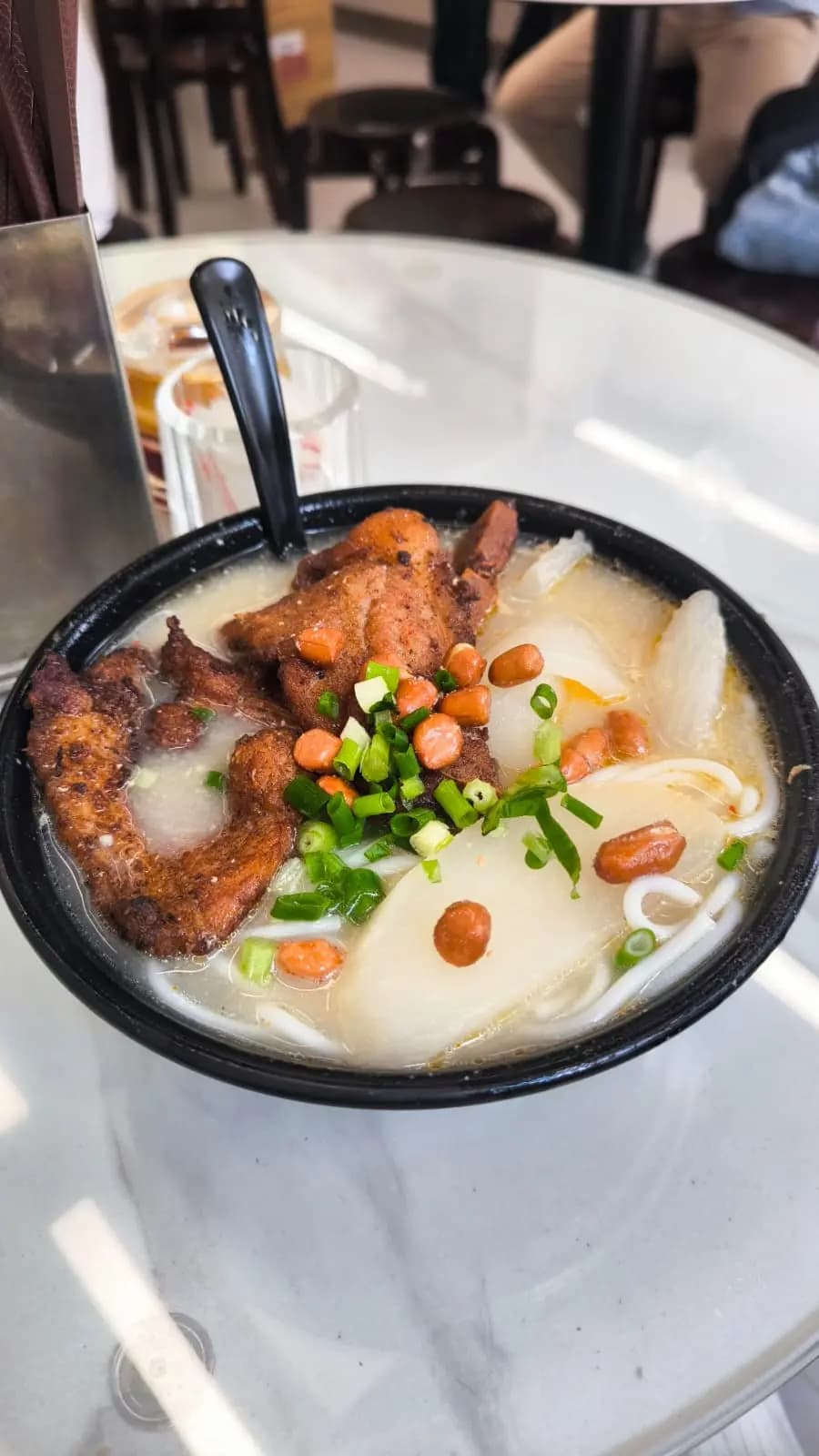 阿一豬扒酸辣米綫 photo 2