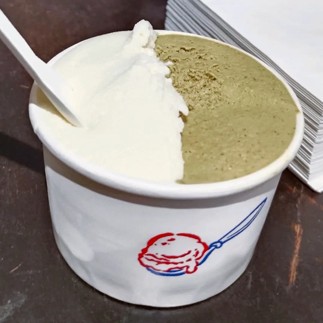 睡飽吃吃睡飽冰店 photo 3