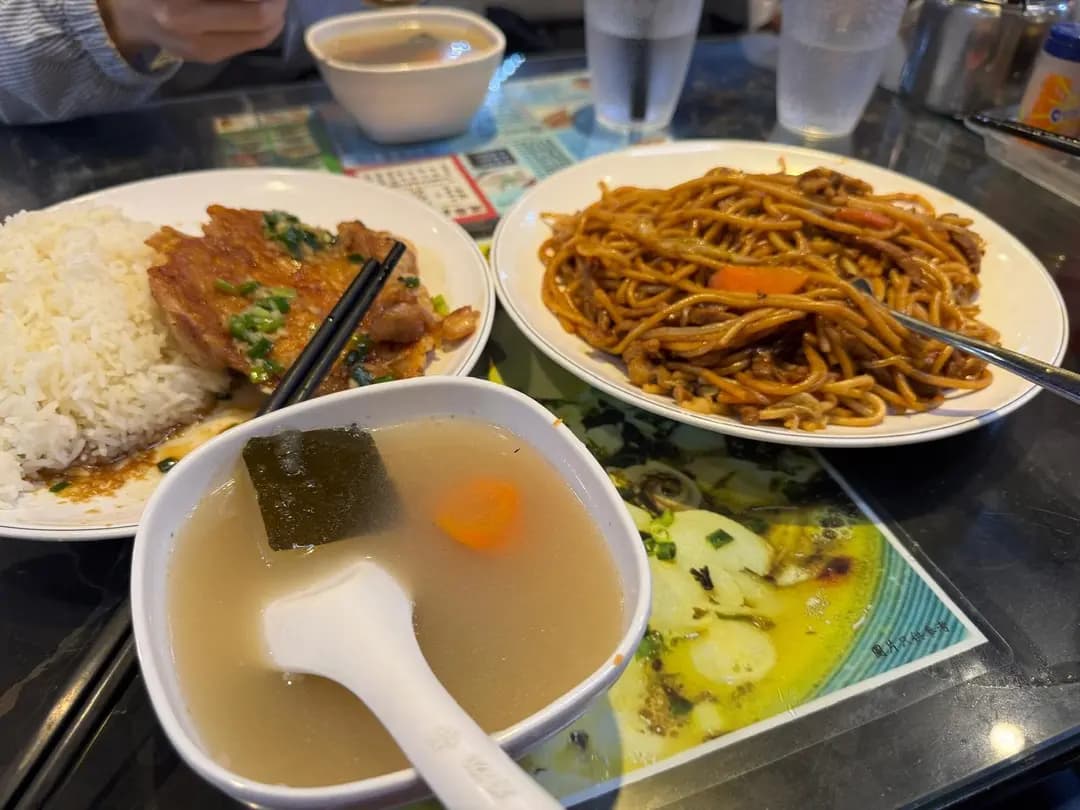 成發餐廳 photo 5