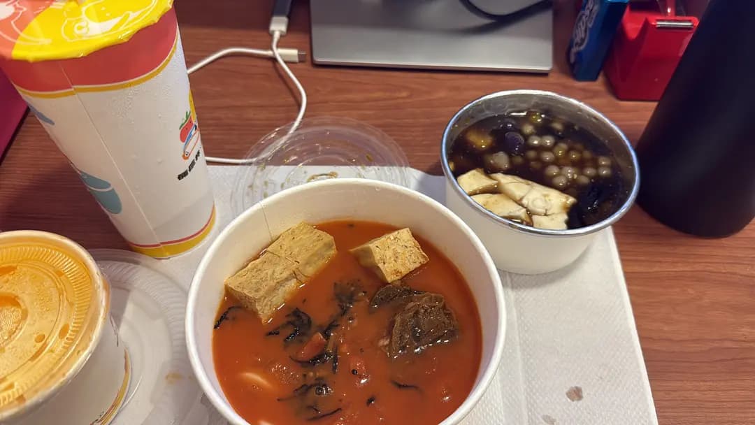 倆仨杯x小薯茄主題店 photo 2