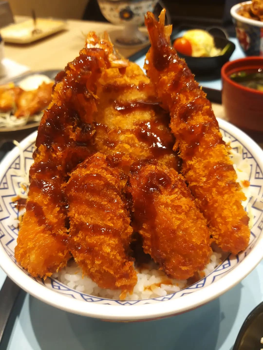 営丼 photo 3