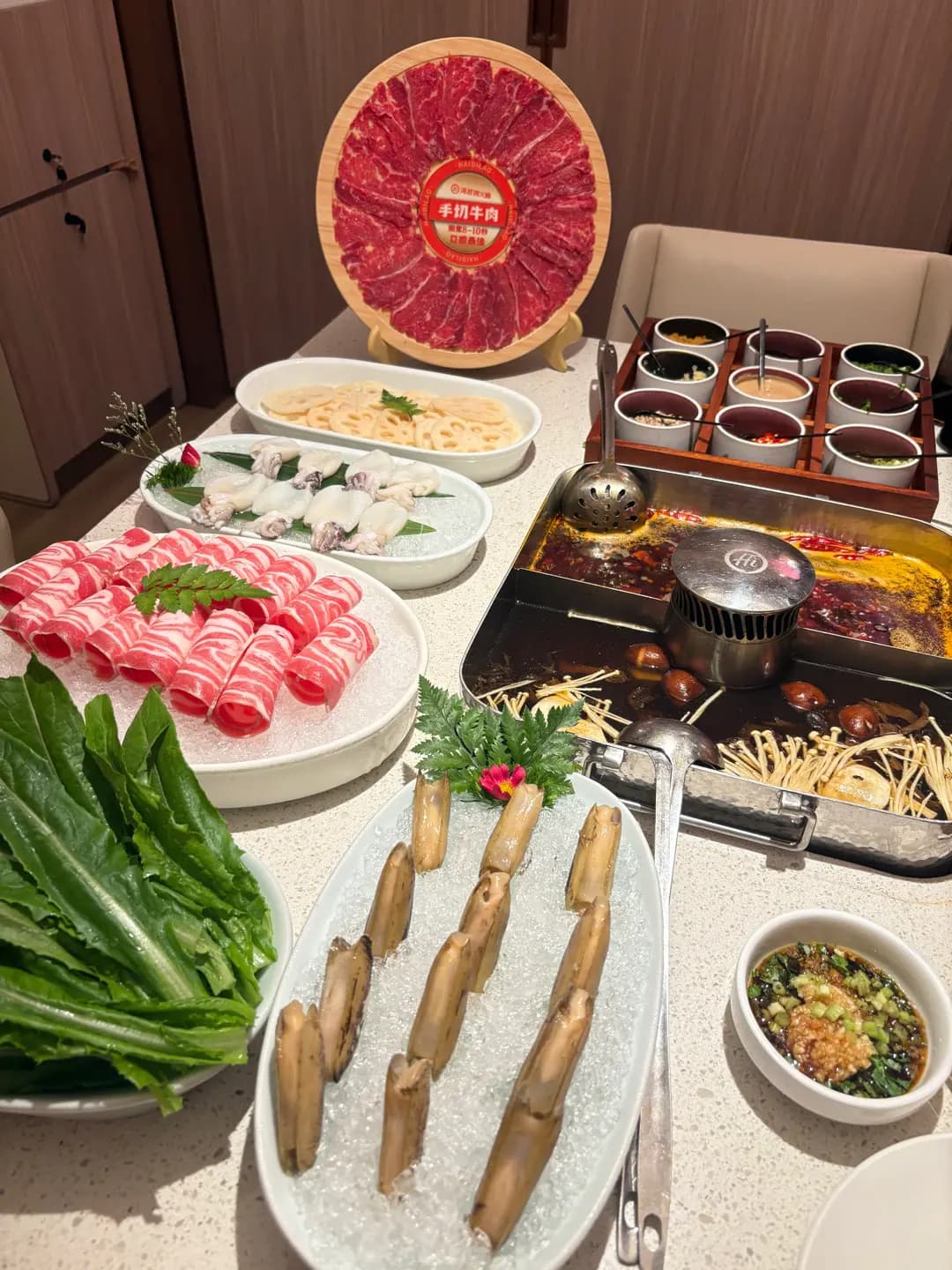 海底撈火鍋・宴聚 (加連威老道) photo 6