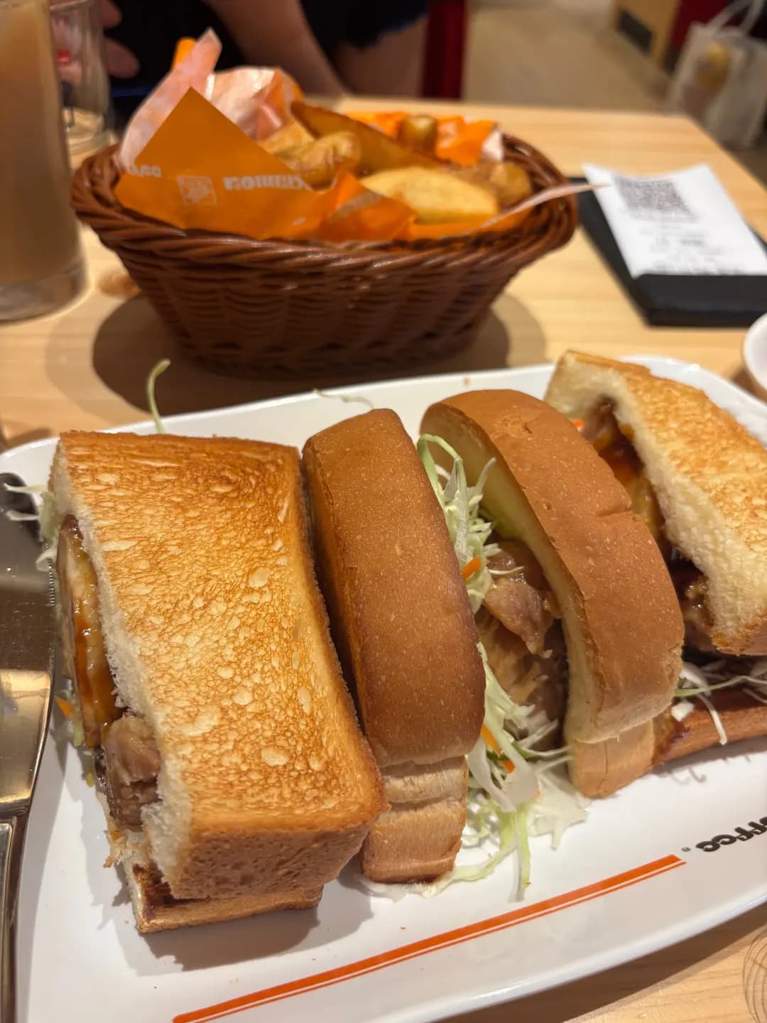 コメダ珈琲店 photo 3