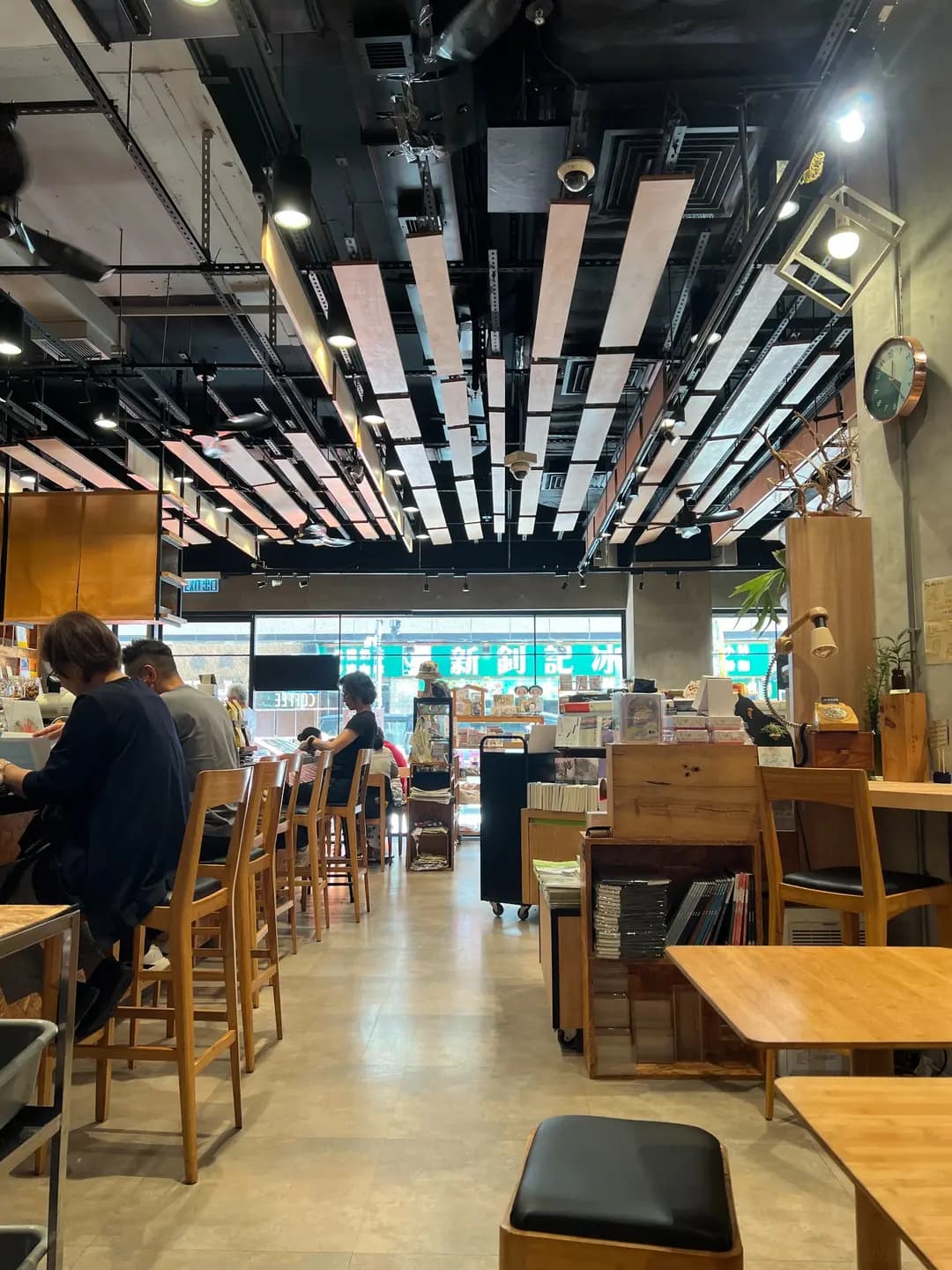 Alternative Cafe photo 1