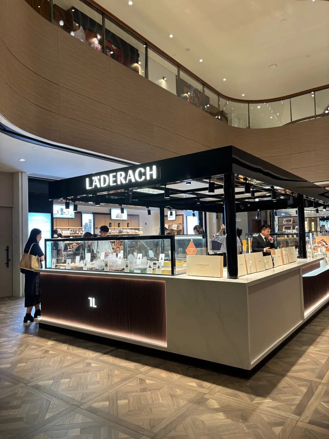 Läderach photo 1