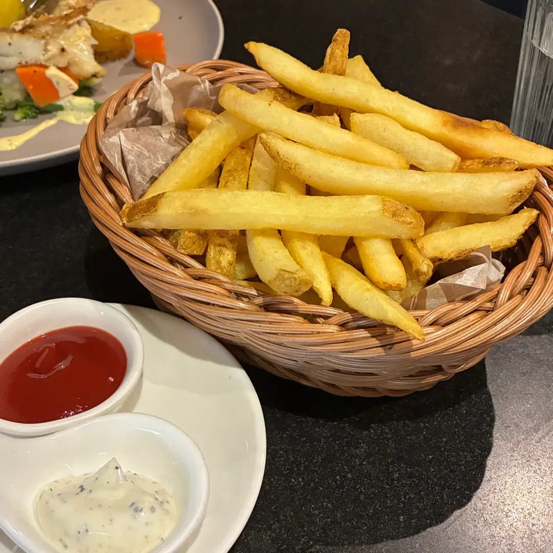 GOTTHARD BASE Restaurant & Lounge photo 6