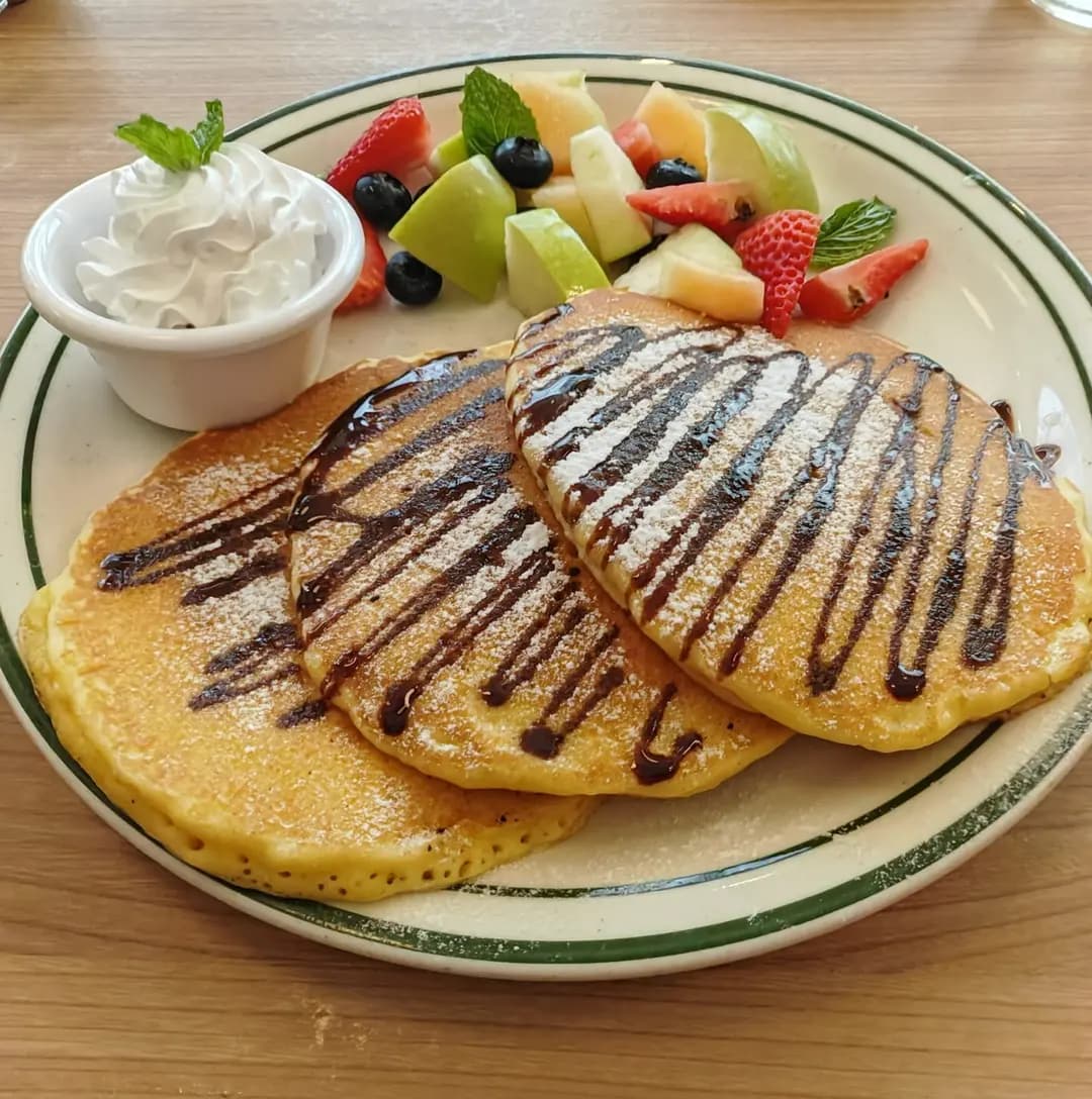 Green Waffle Diner (擺花街) photo 3