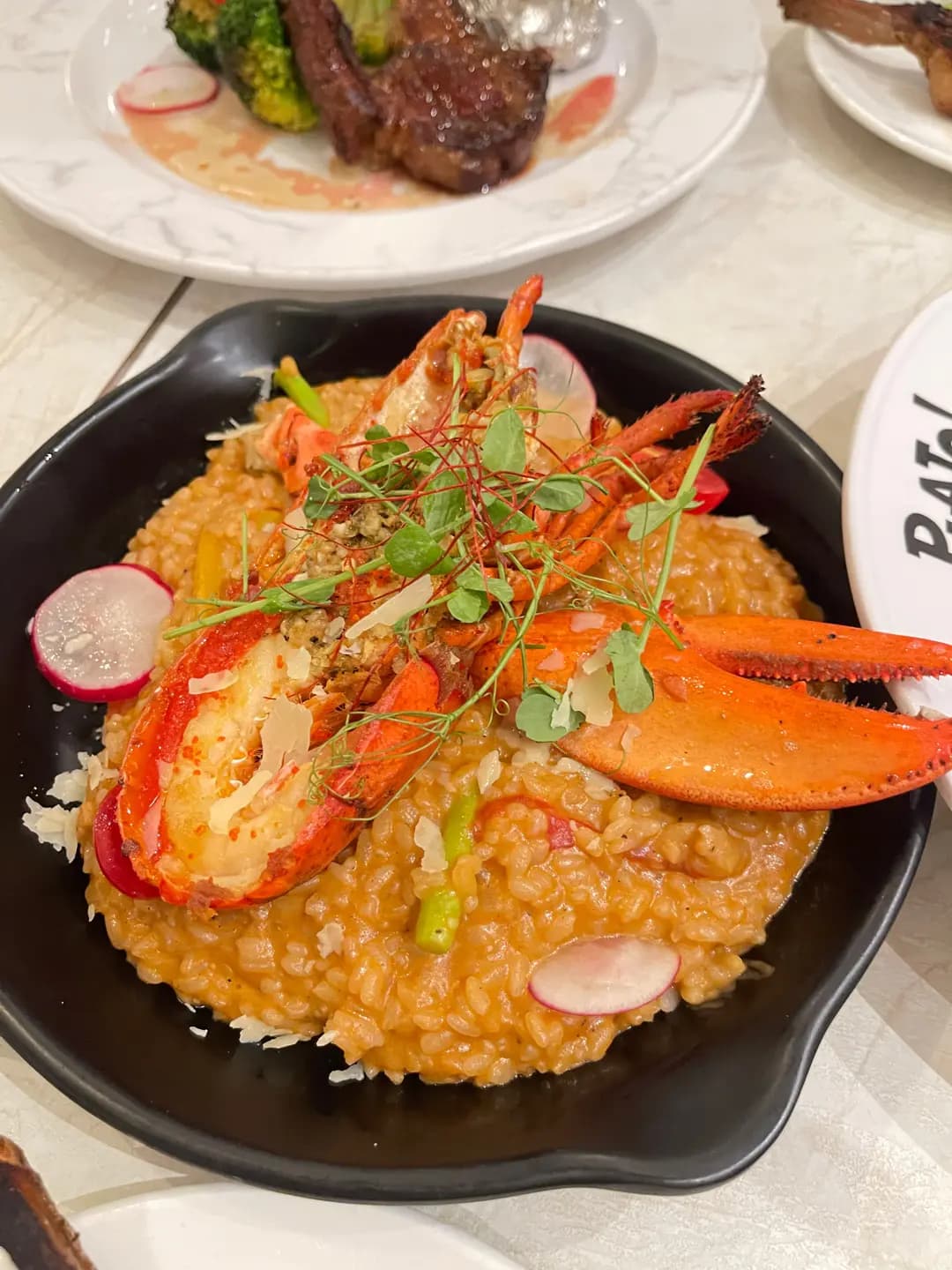 Plato Cafe & Bistro (Mikiki) photo 3