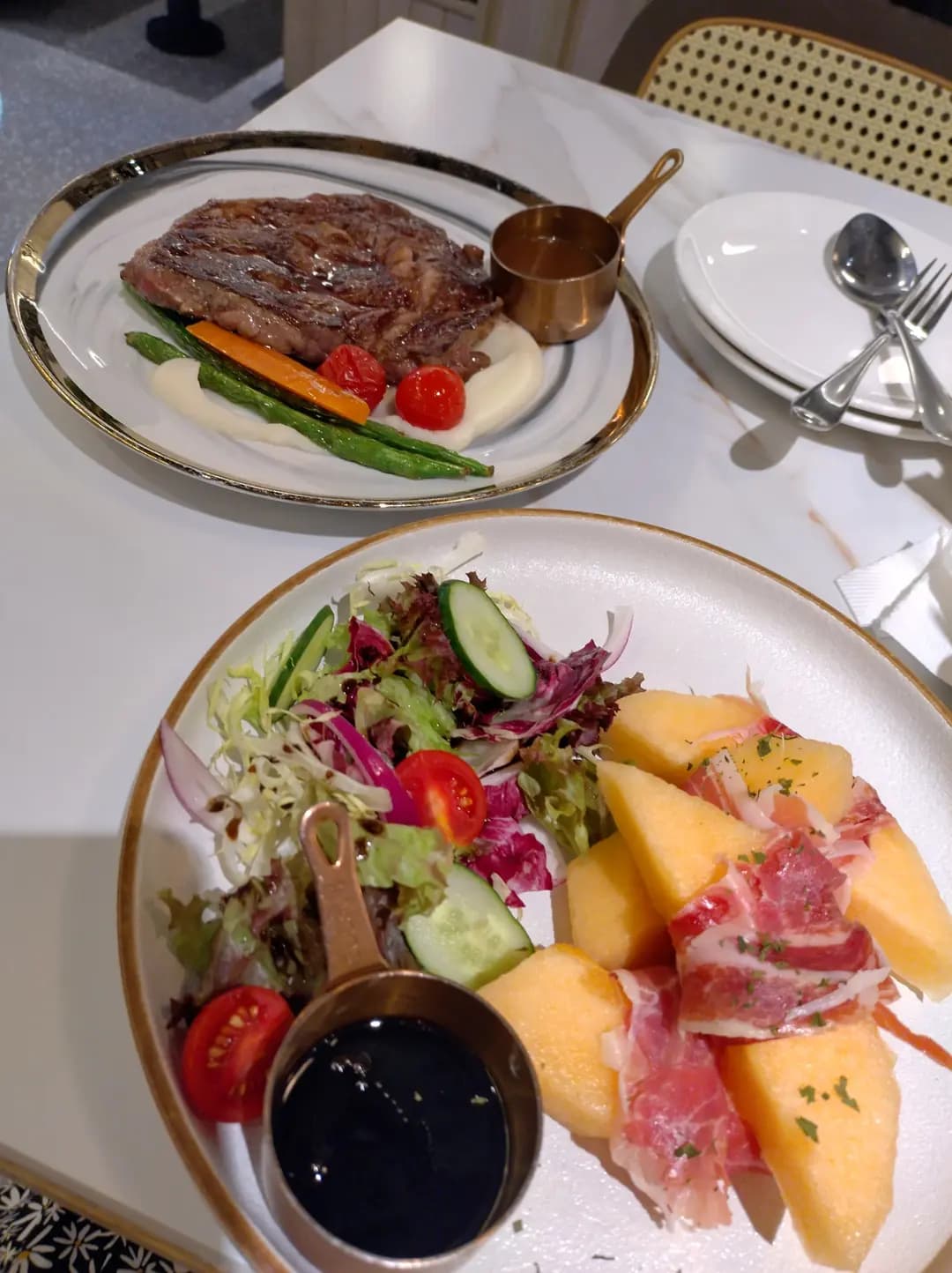 Plato Cafe & Bistro (裕民坊YM²) photo 1