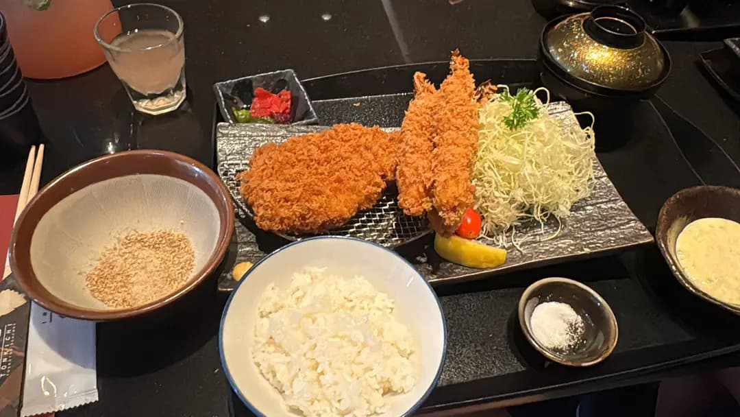 丼吉日式吉列豬排專門店 (國際金融中心商場) photo 3