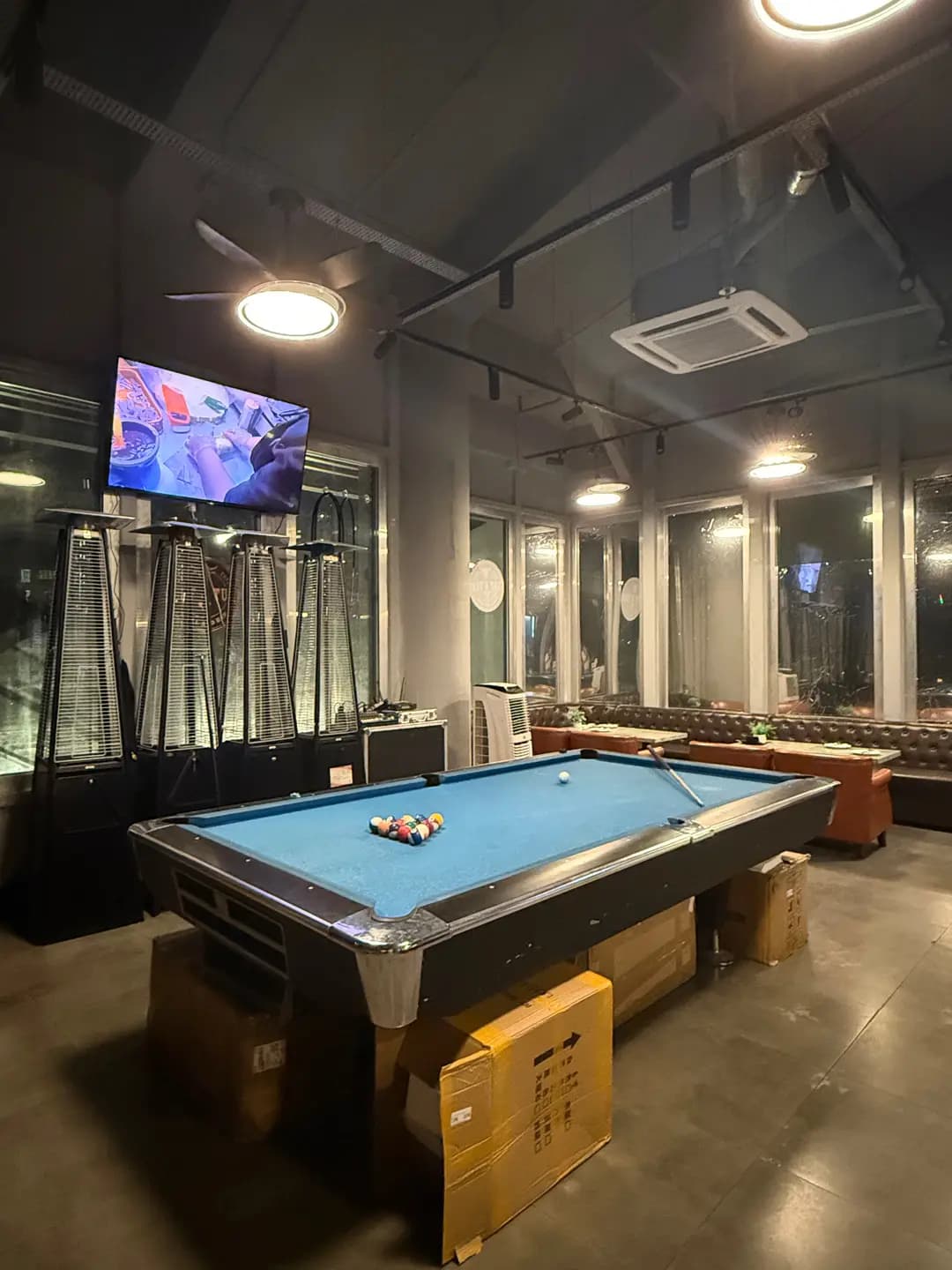 Surf & Turf Grill and Bar photo 4