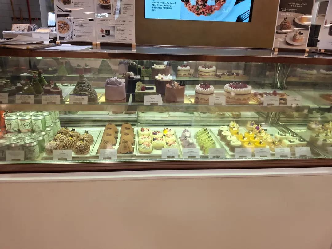 agnès b. Café LPG (太古城中心) photo 6
