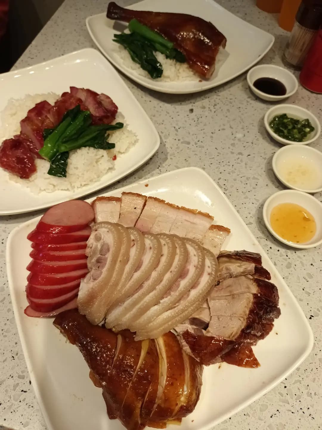 宏發燒鵝餐室 photo 2