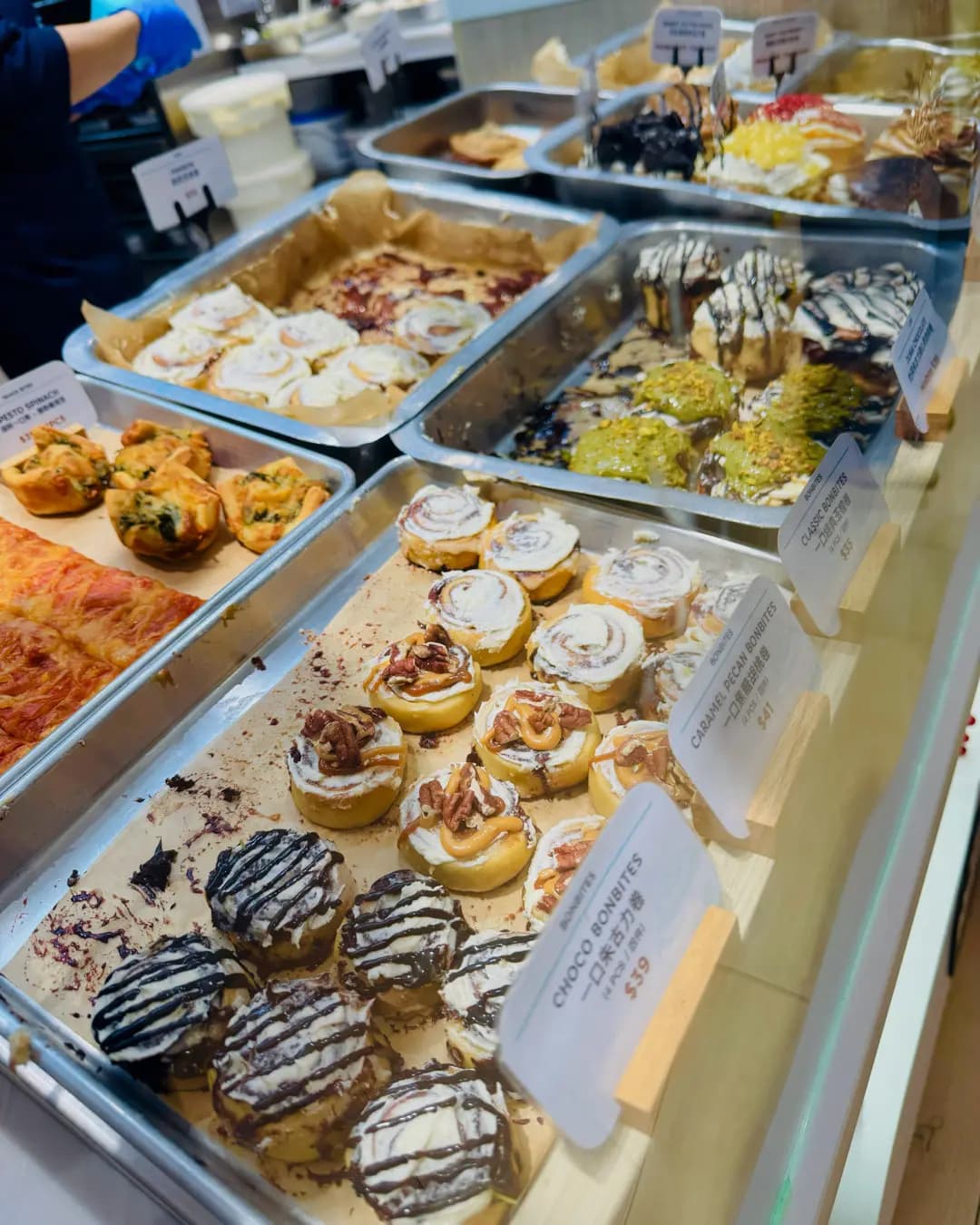 Cinnabon (東薈城名店倉) photo 7