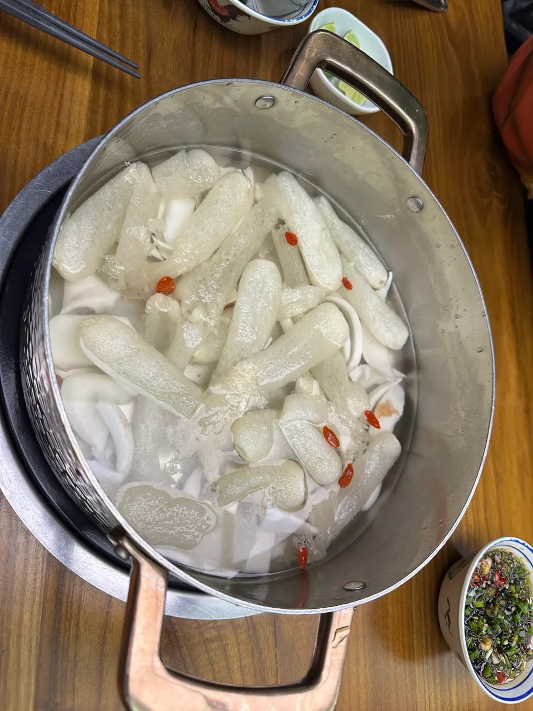 農圃椰子雞·石橄欖雞·煲仔飯專門店 photo 3