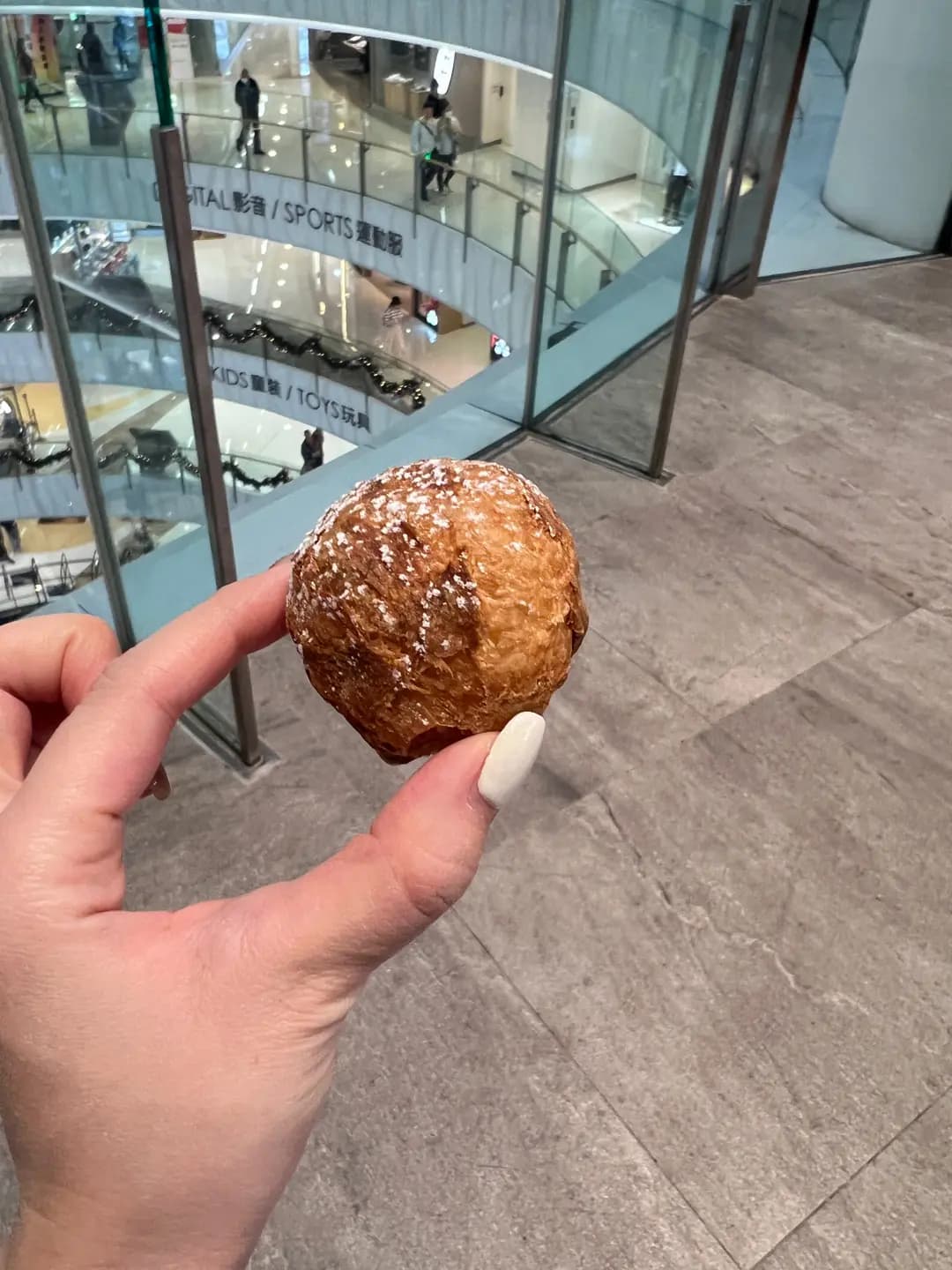 Beard Papa's (MOKO新世紀廣場) photo 6