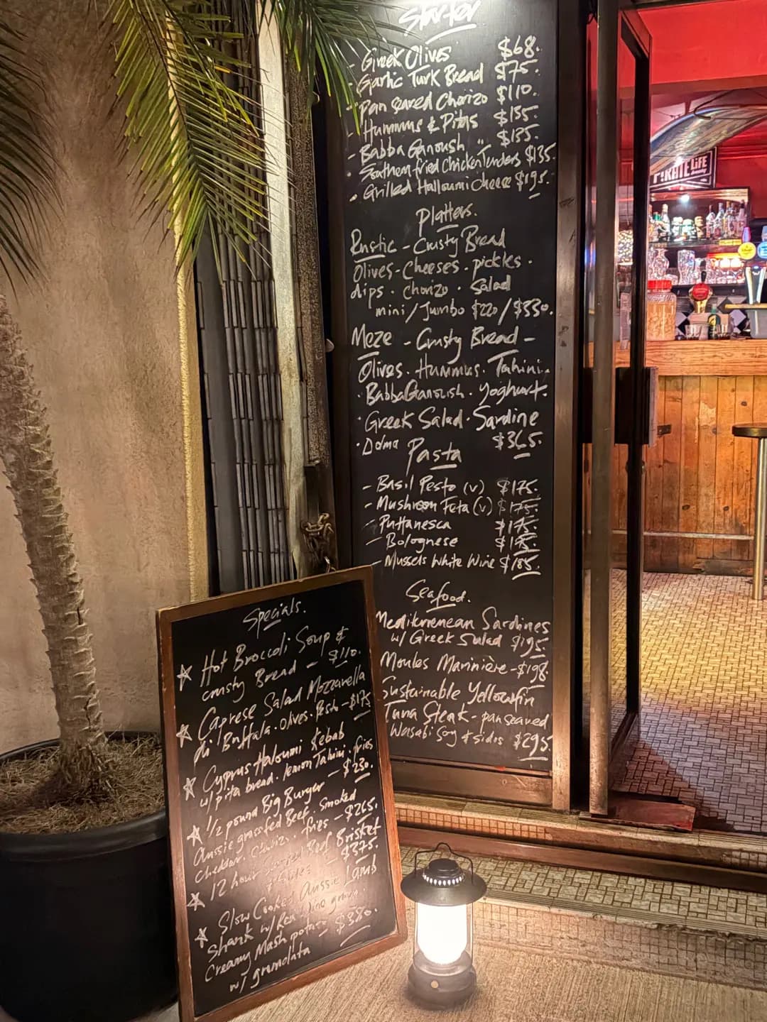 The Gallery Bar & Restaurant photo 8