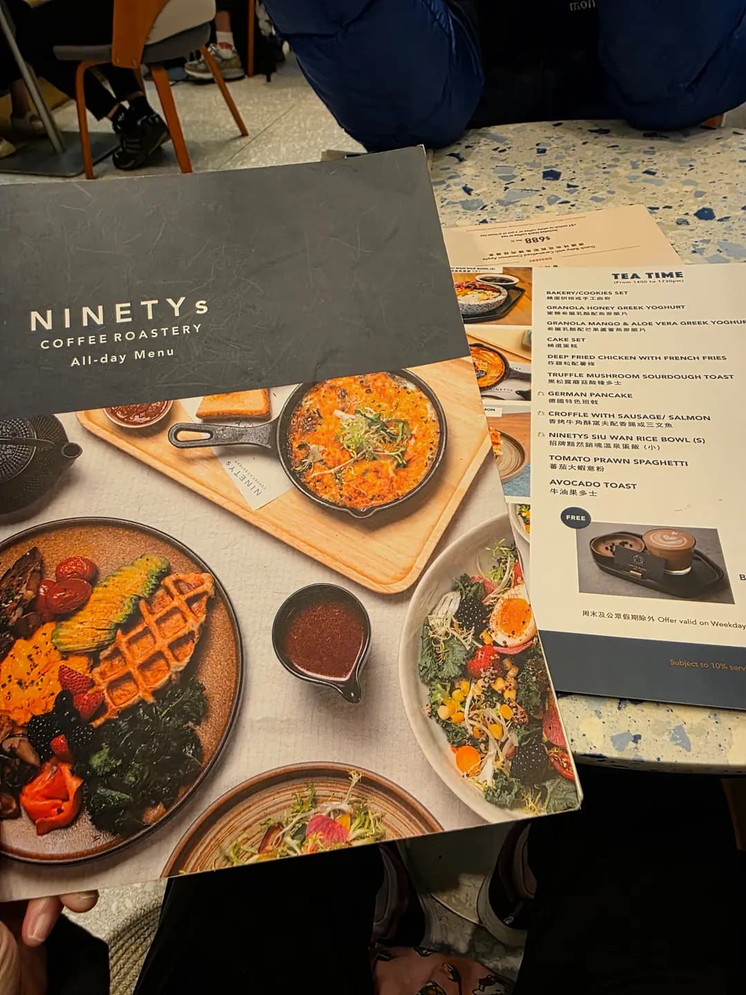 NINETYs photo 4