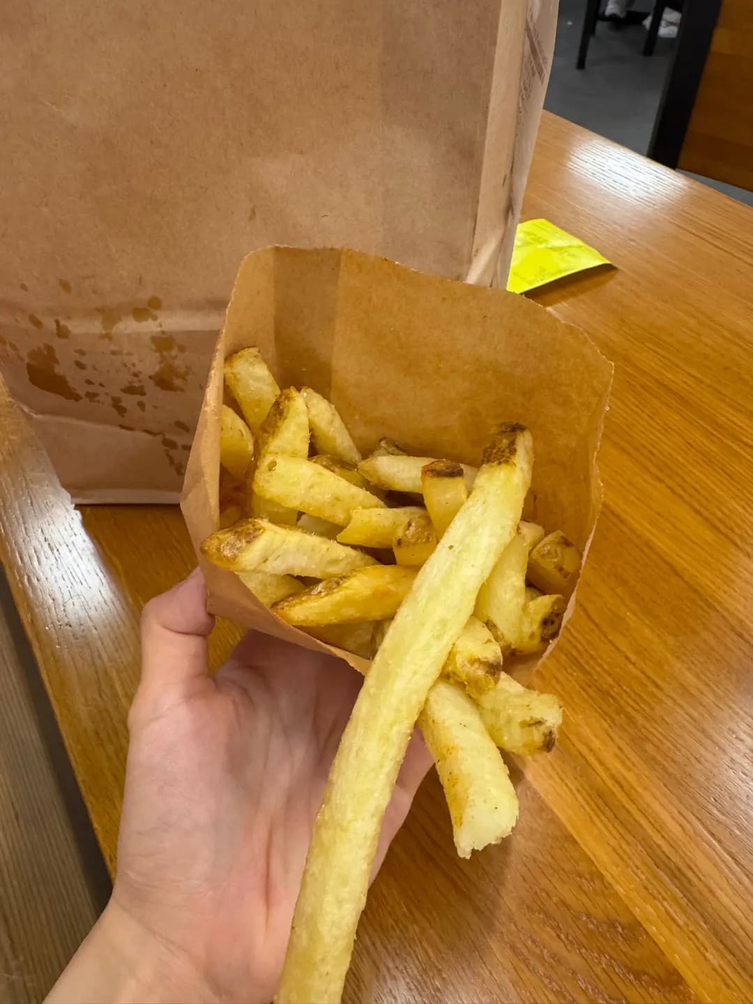 FIVE GUYS photo 1
