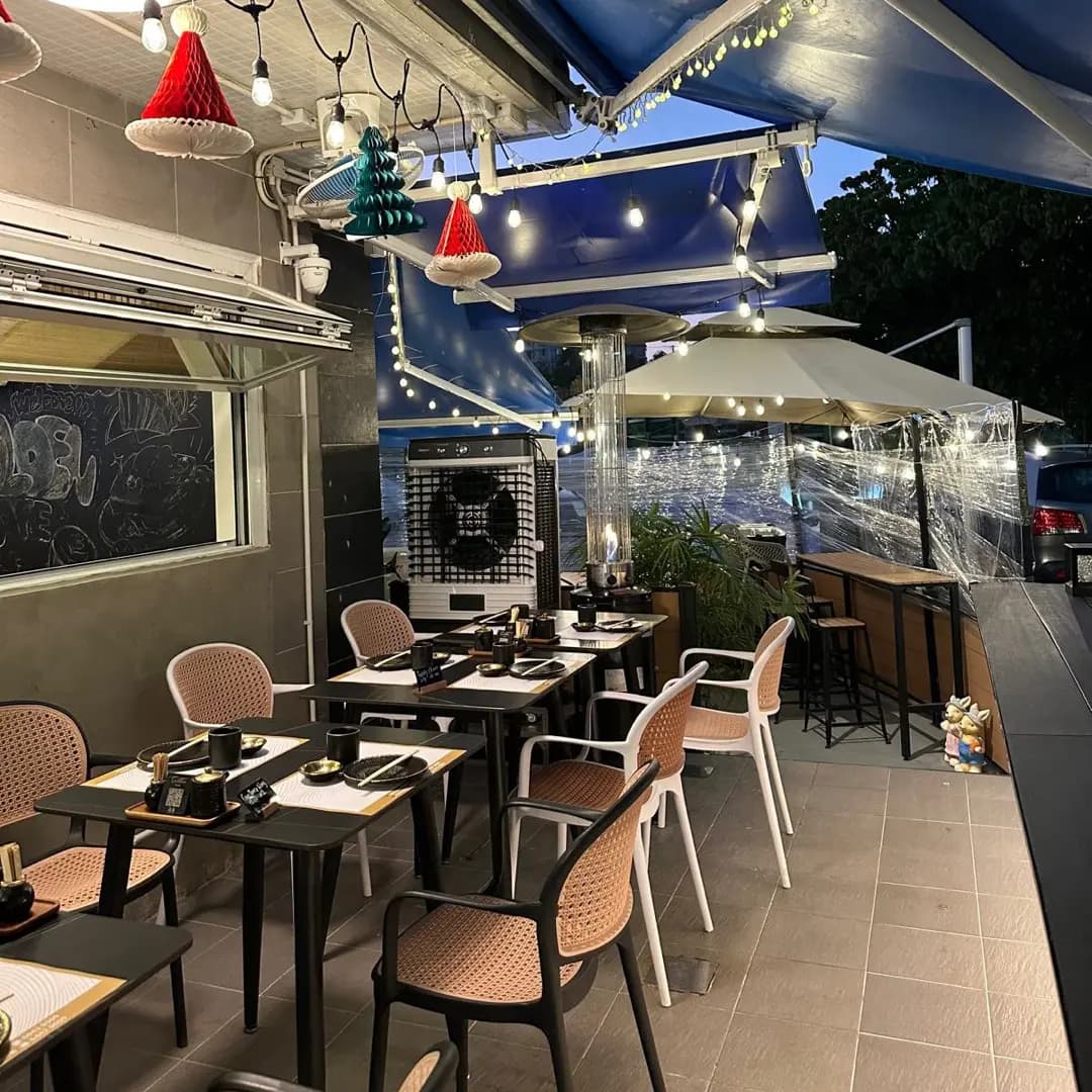 GOLDEN CAFE photo 1