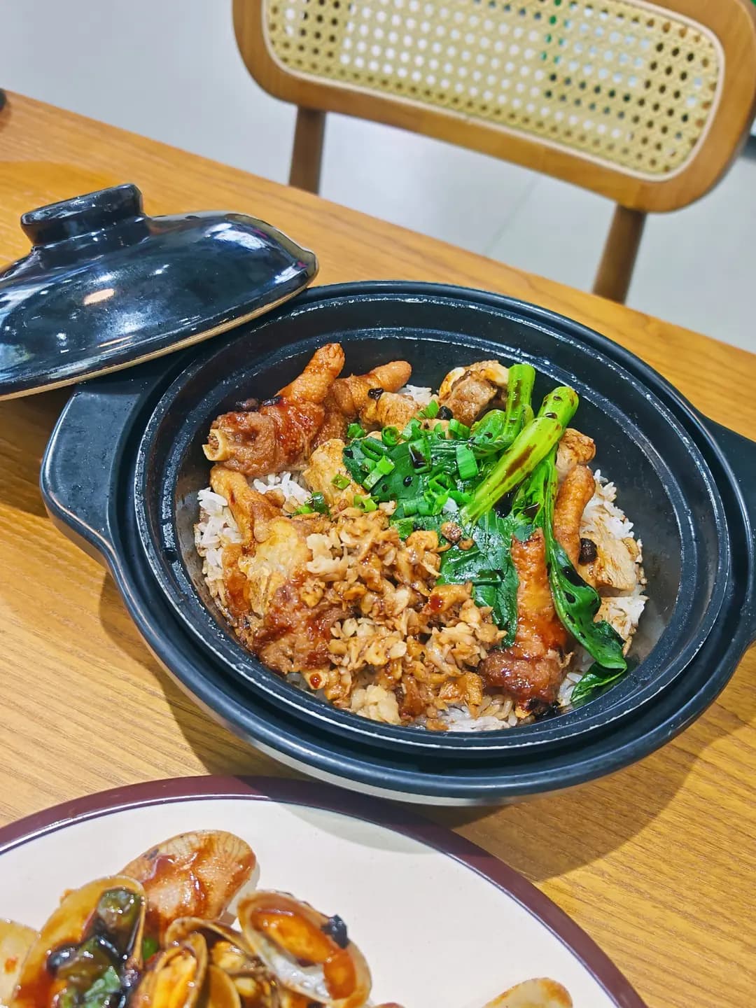 食得開心煲仔飯 photo 3