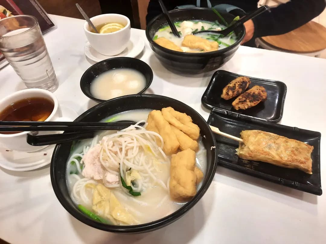 譚仔三哥米線 (萬事達廣場) photo 1