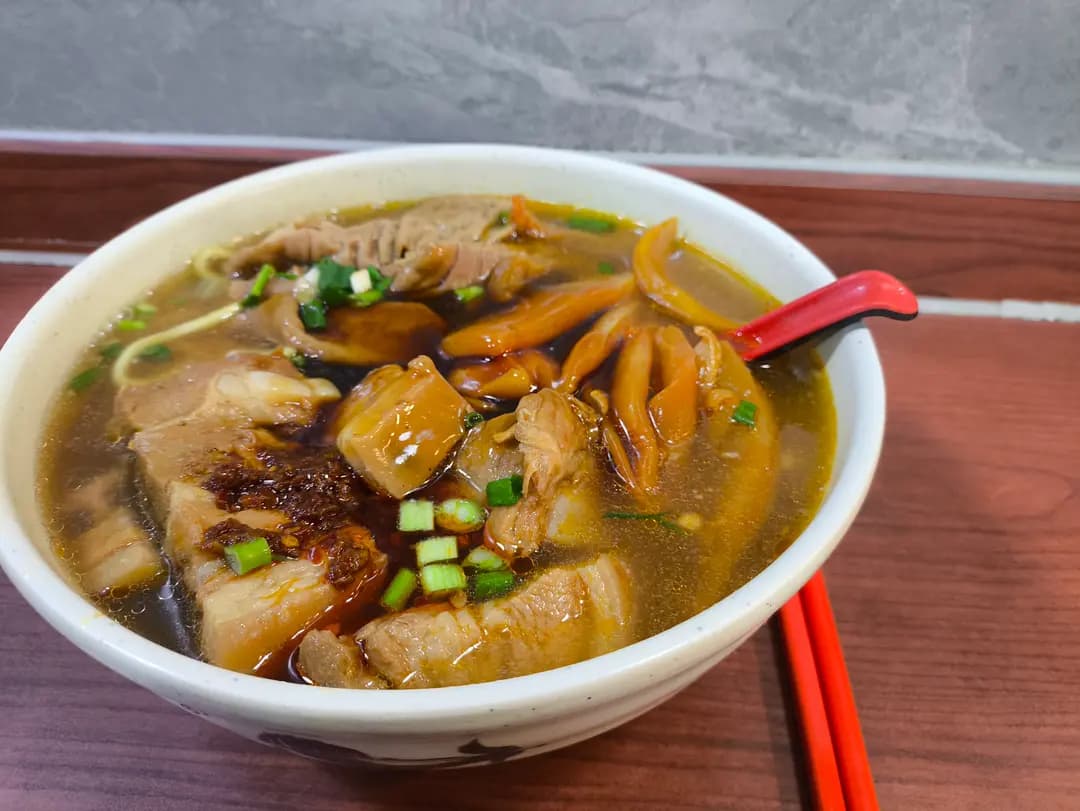 鍾記粉麵店 photo 7