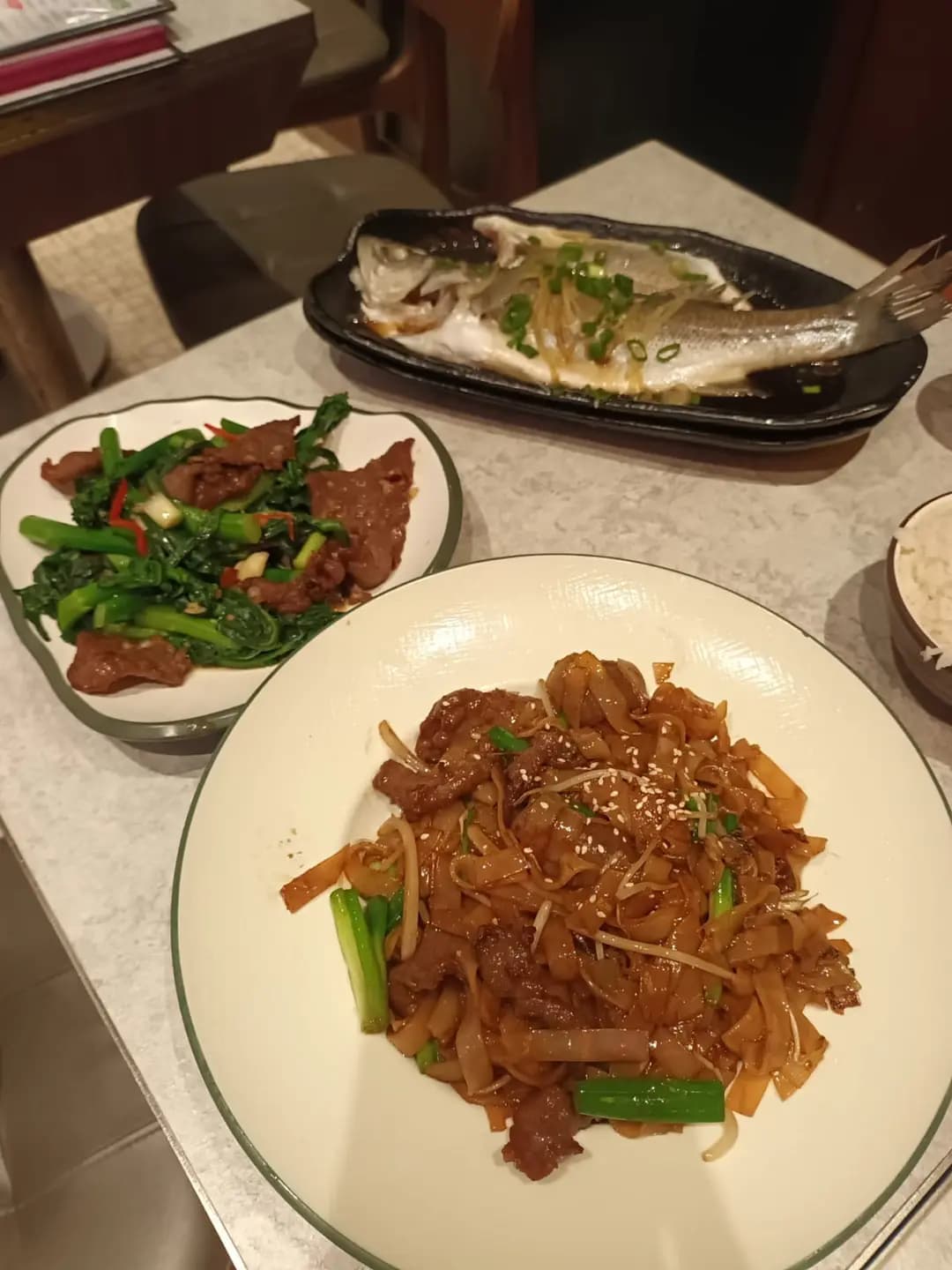 榮發燒味茶餐廳 photo 4