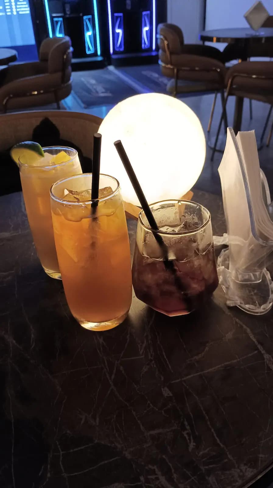 太平洋酒吧