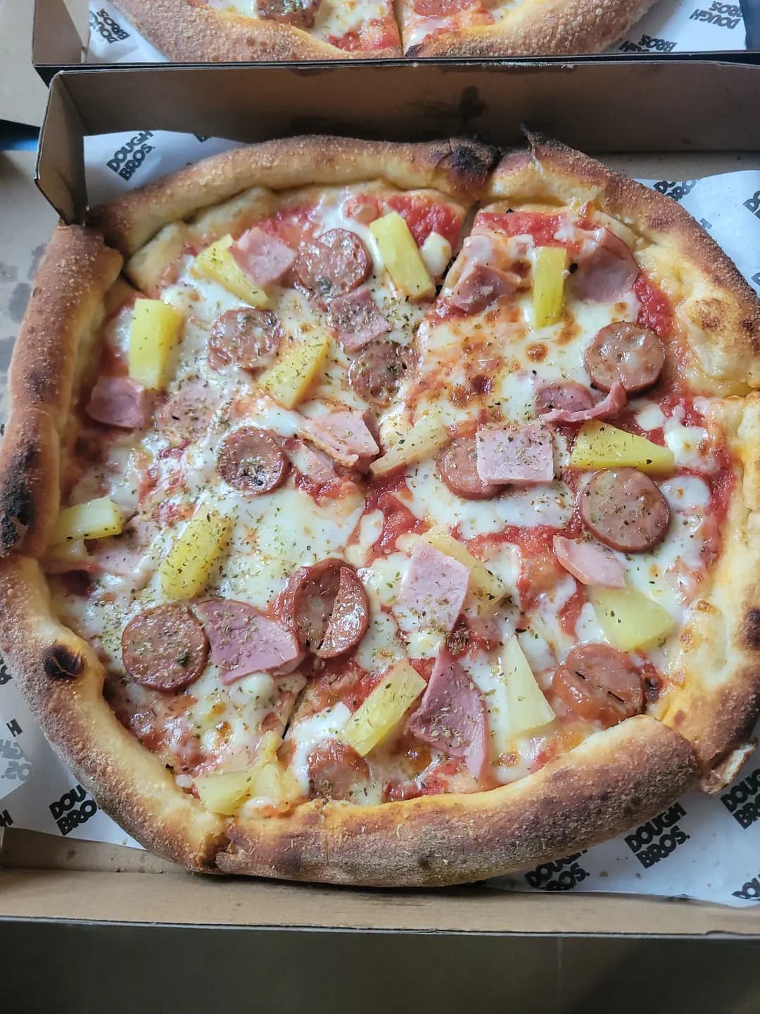 Dough Bros Pizza & Doughnuts (Wetland Seasons Bay) photo 6