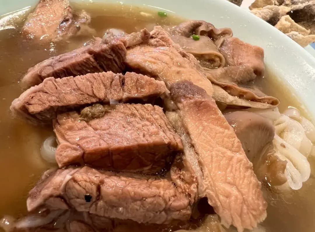 裕泰牛什越南河 photo 1