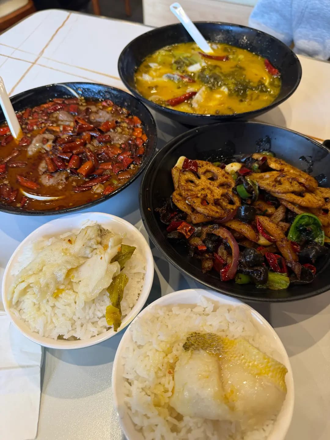楊記麻辣魚館 (金山樓) photo 8