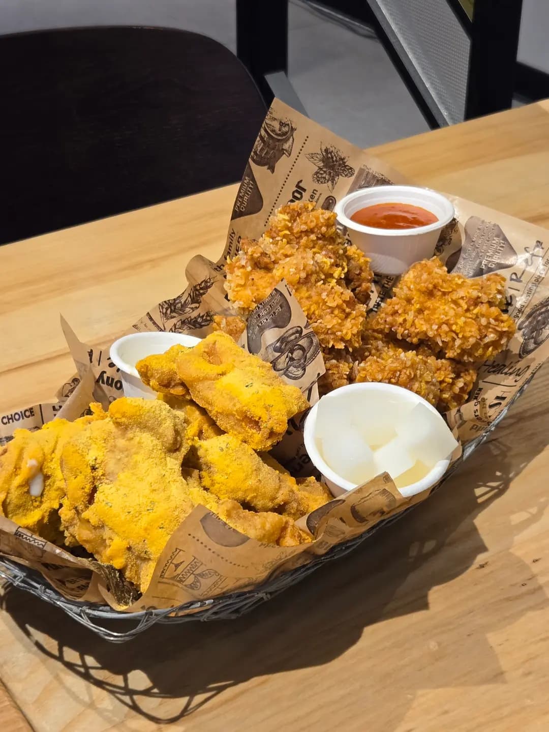bhc CHICKEN (2000年廣場) photo 2