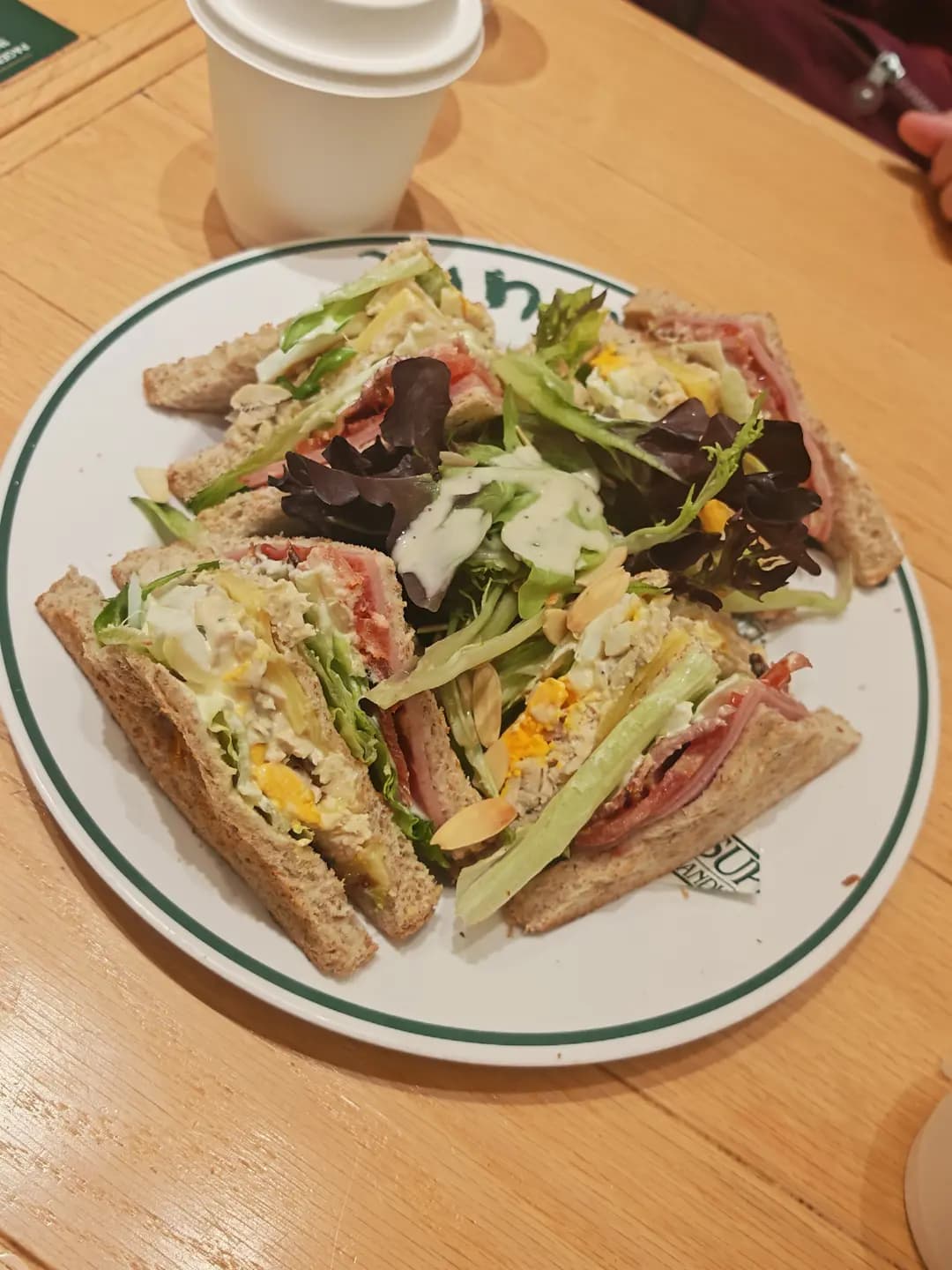 Oliver's Super Sandwiches (新達廣場) photo 5