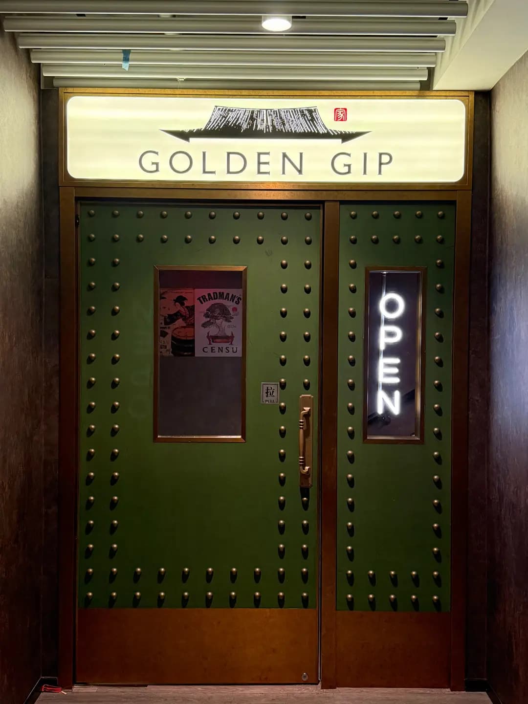 GOLDEN GIP photo 6