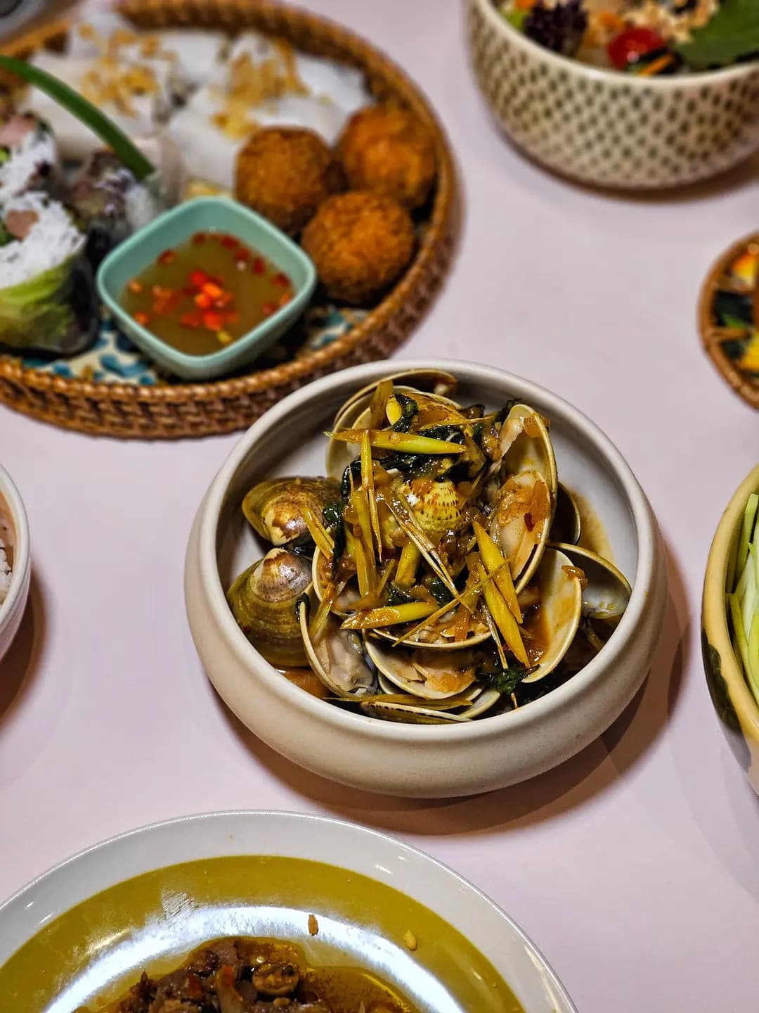Quanh Nam photo 8