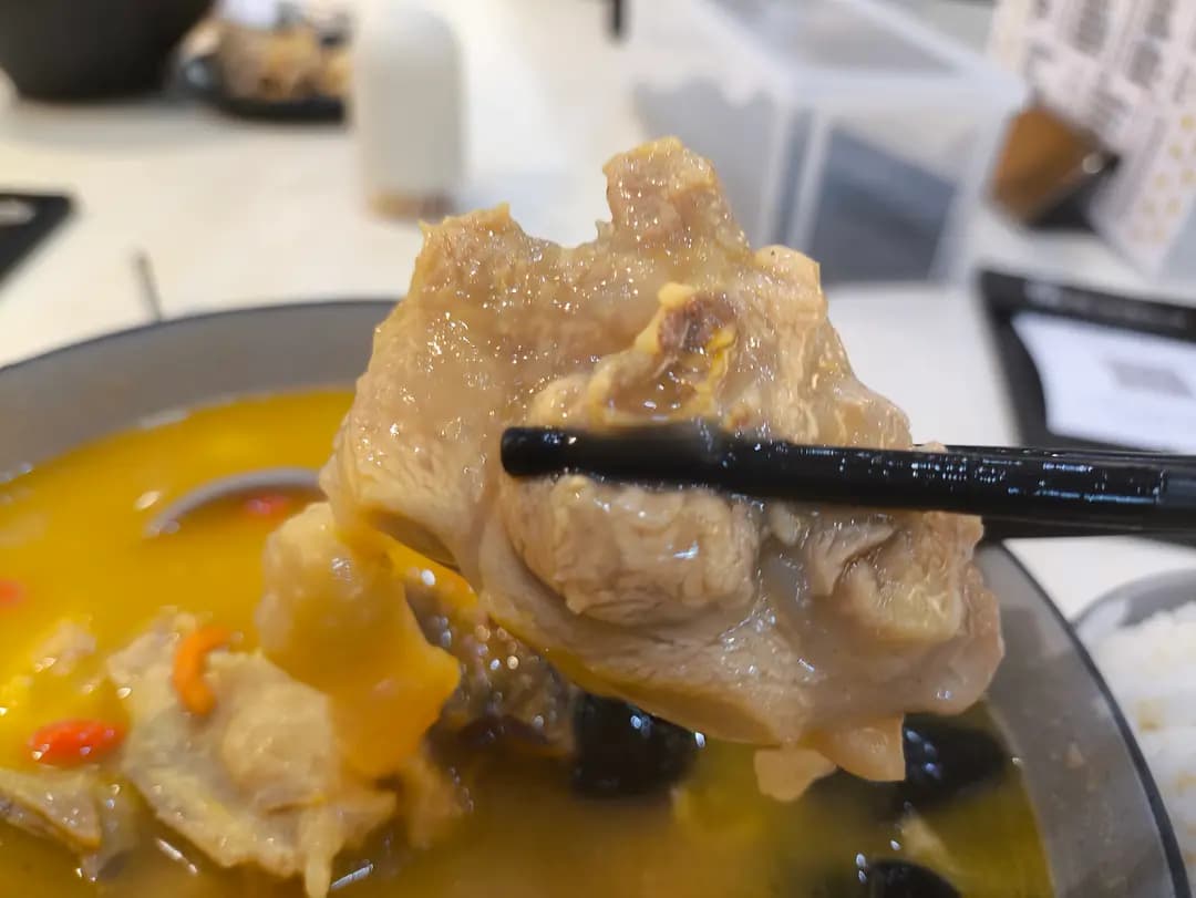 勇記養生雞湯米線 photo 8