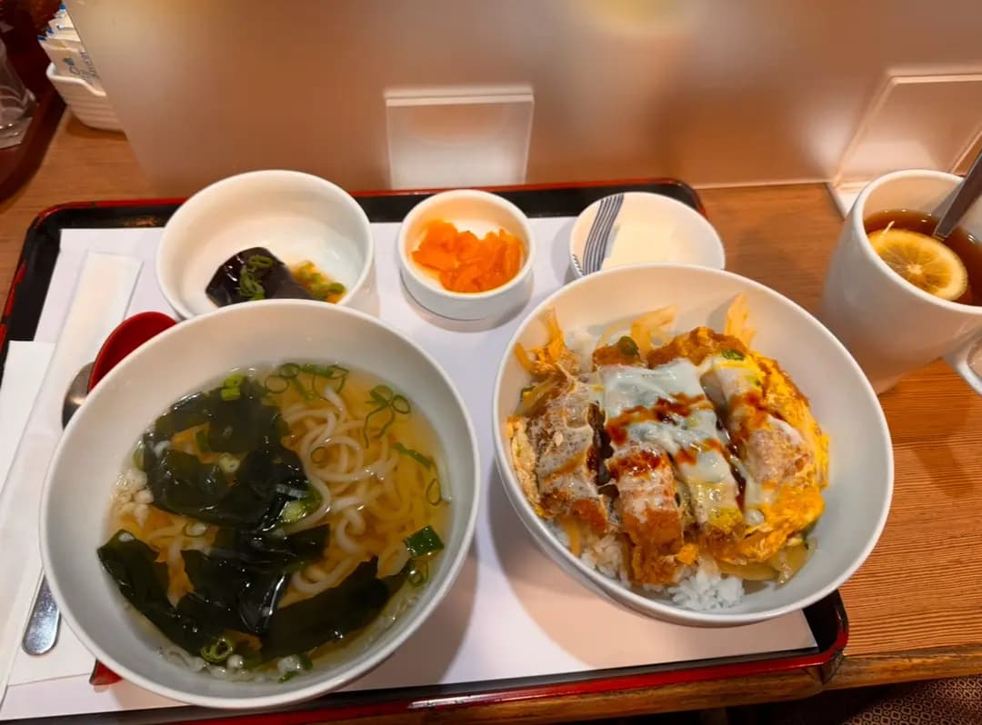 Curry Bee photo 5