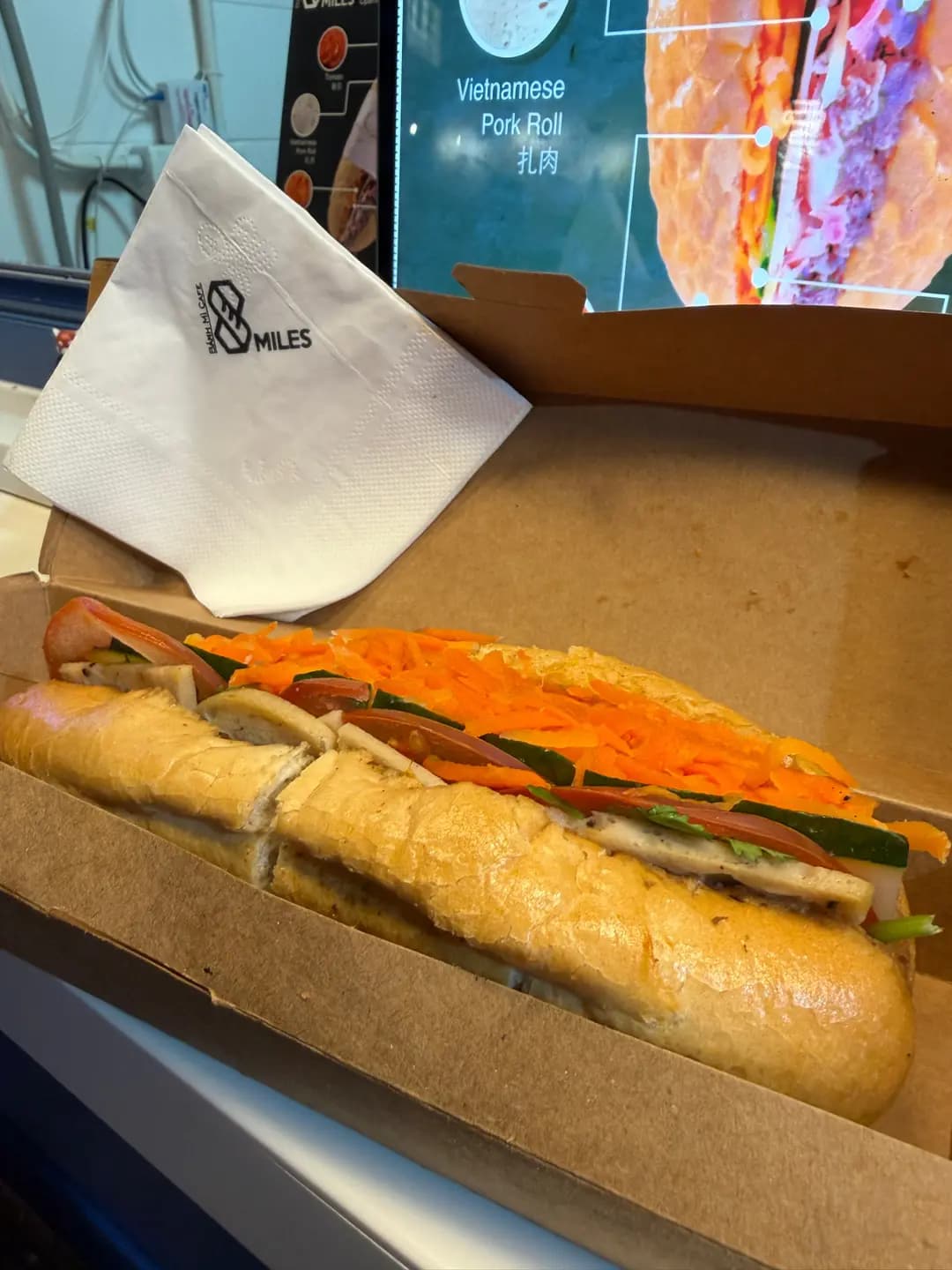8 MILES Bánh Mì Cafe photo 4