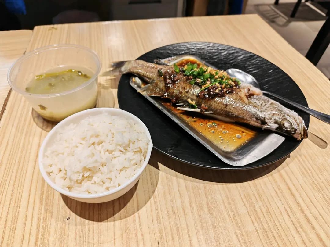 榮利茶餐廳 photo 4