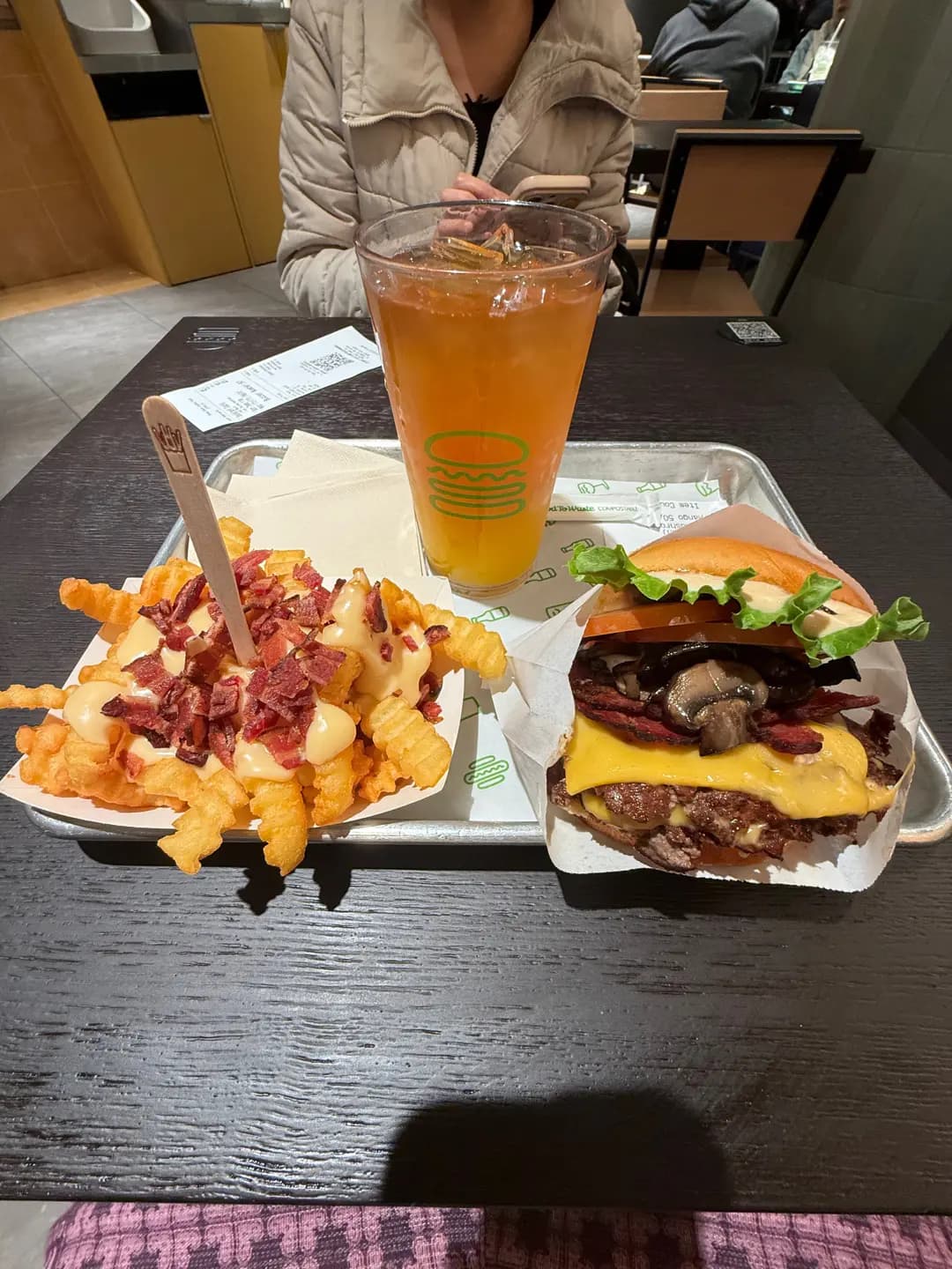 SHAKE SHACK (朗豪坊) photo 5