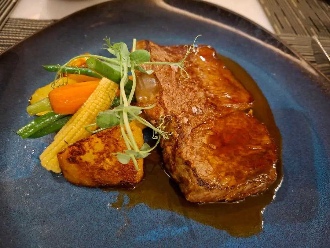 Lodge Bistro photo 4