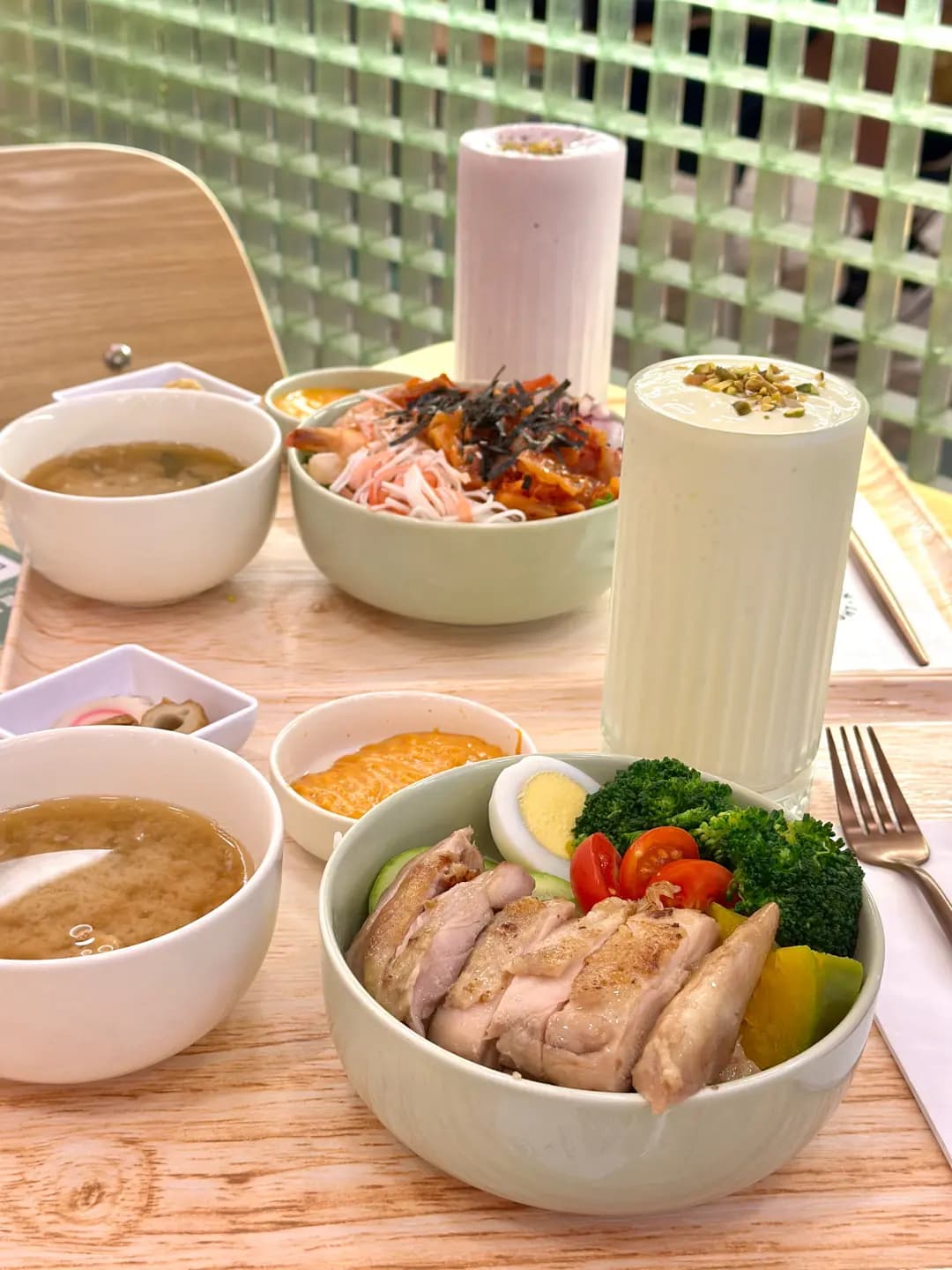 POKE GREEN (三布目) photo 3