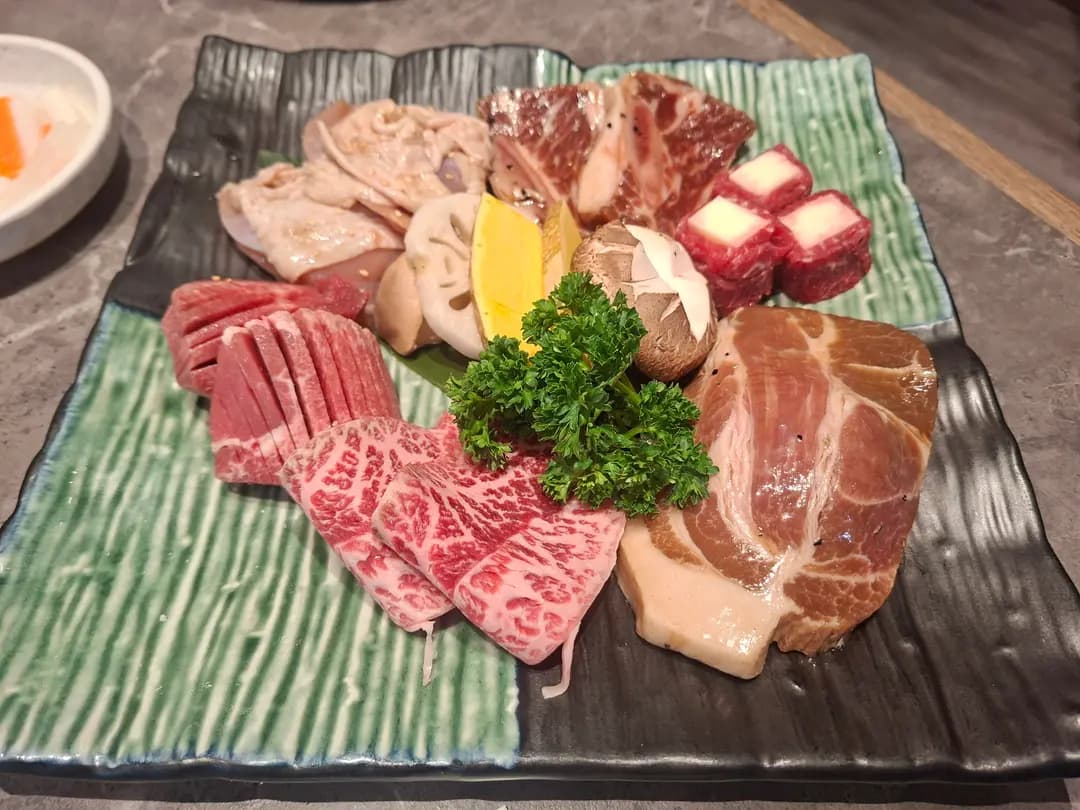 유명진의 육미정담 肉味情談 photo 2