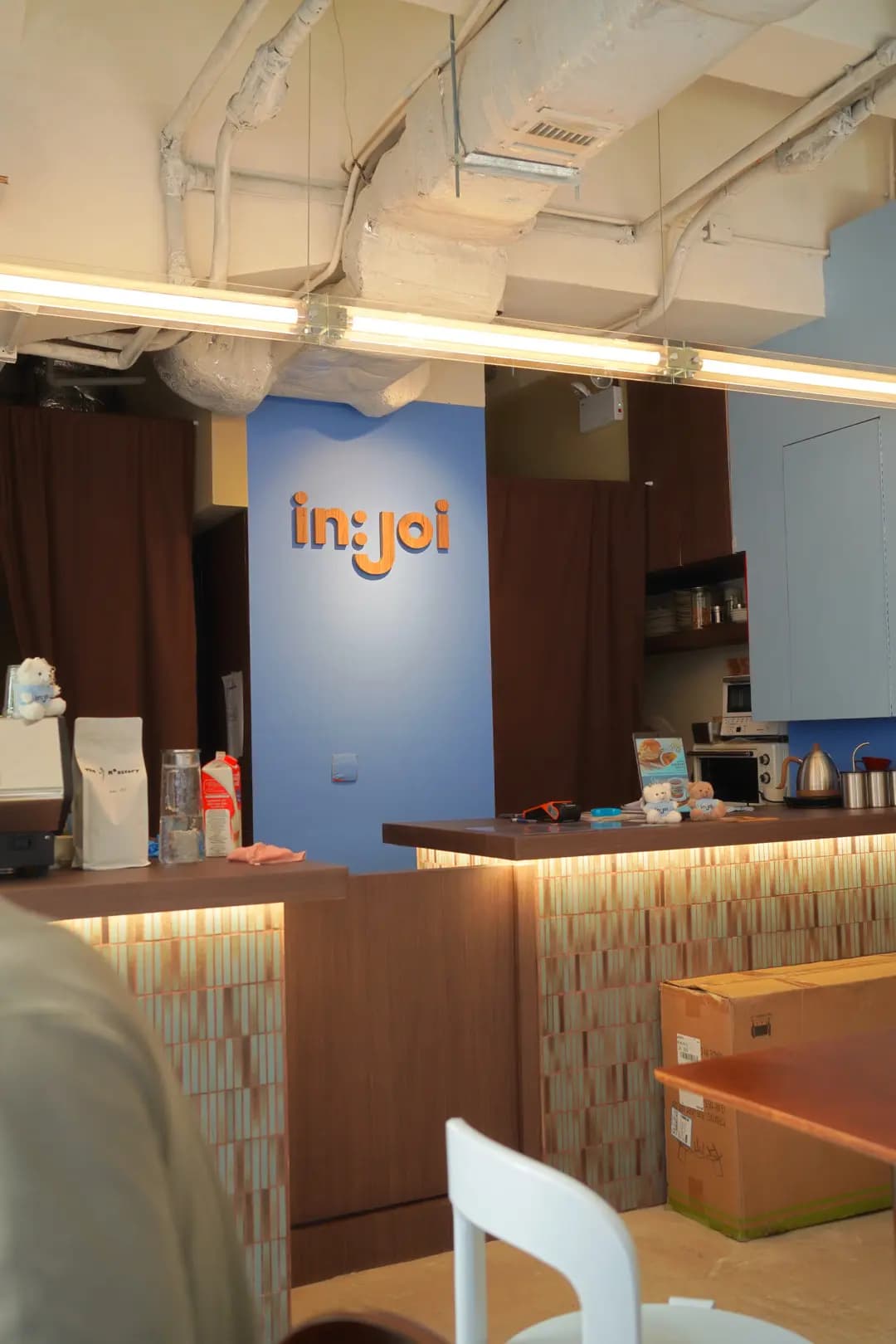 In:joi photo 2