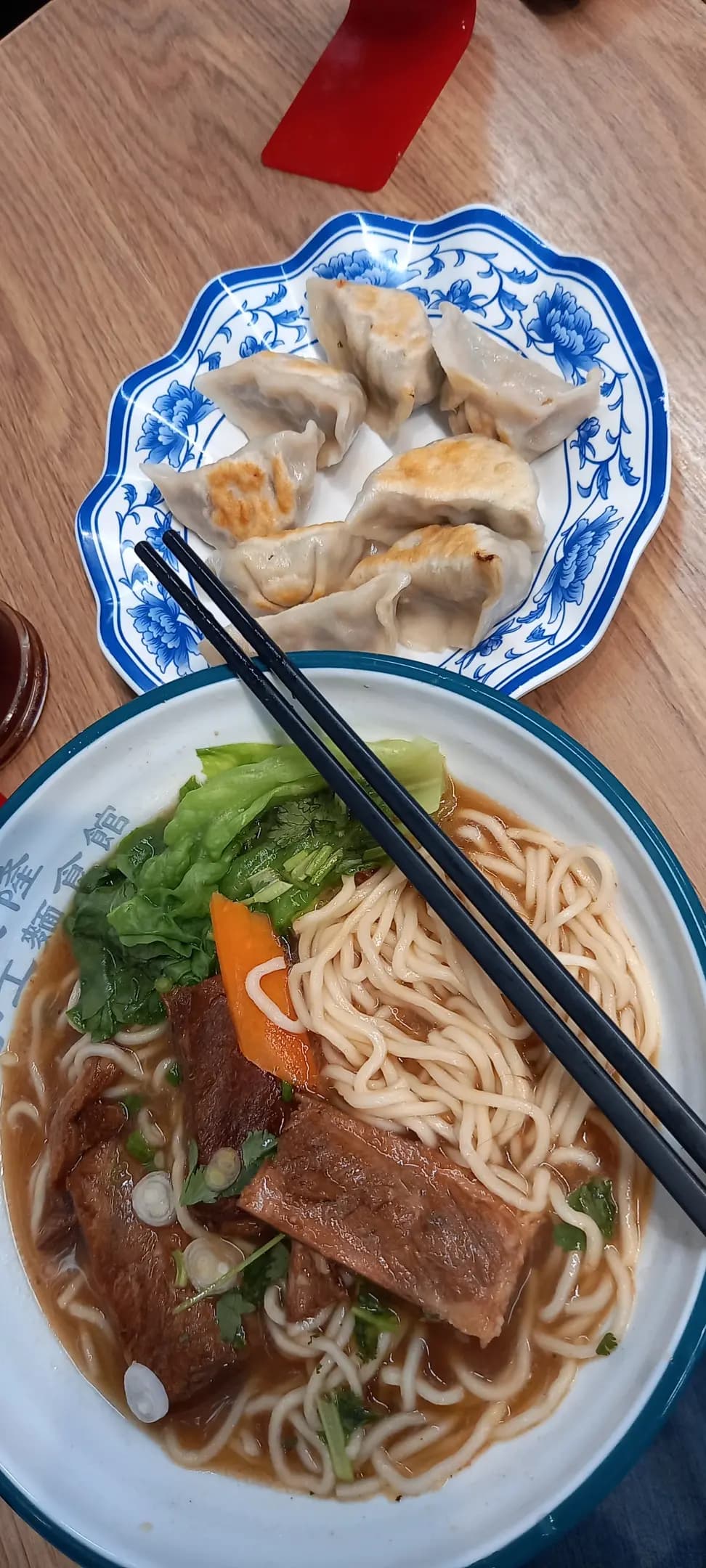 聚隆手工麵食館 photo 3