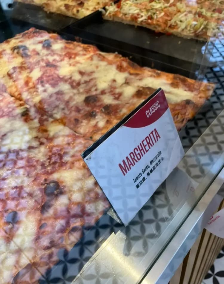 Alice Pizza (閣麟街) photo 6